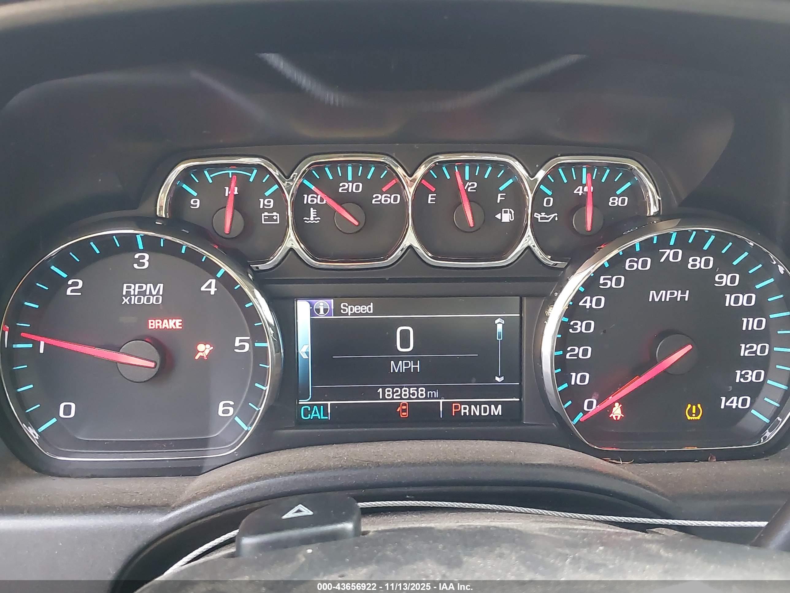 CHEVROLET SILVERADO image 7
