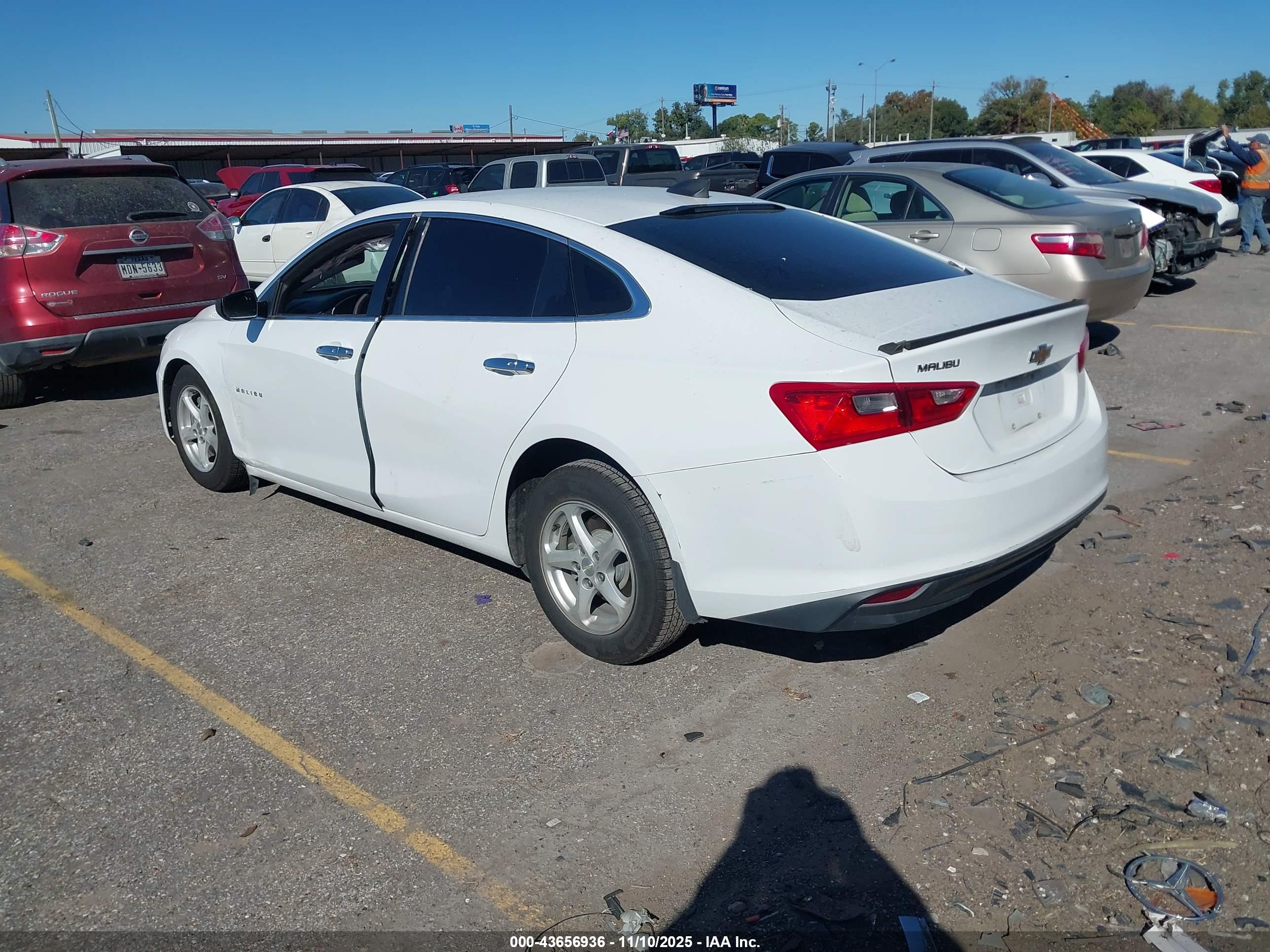 CHEVROLET MALIBU image 3