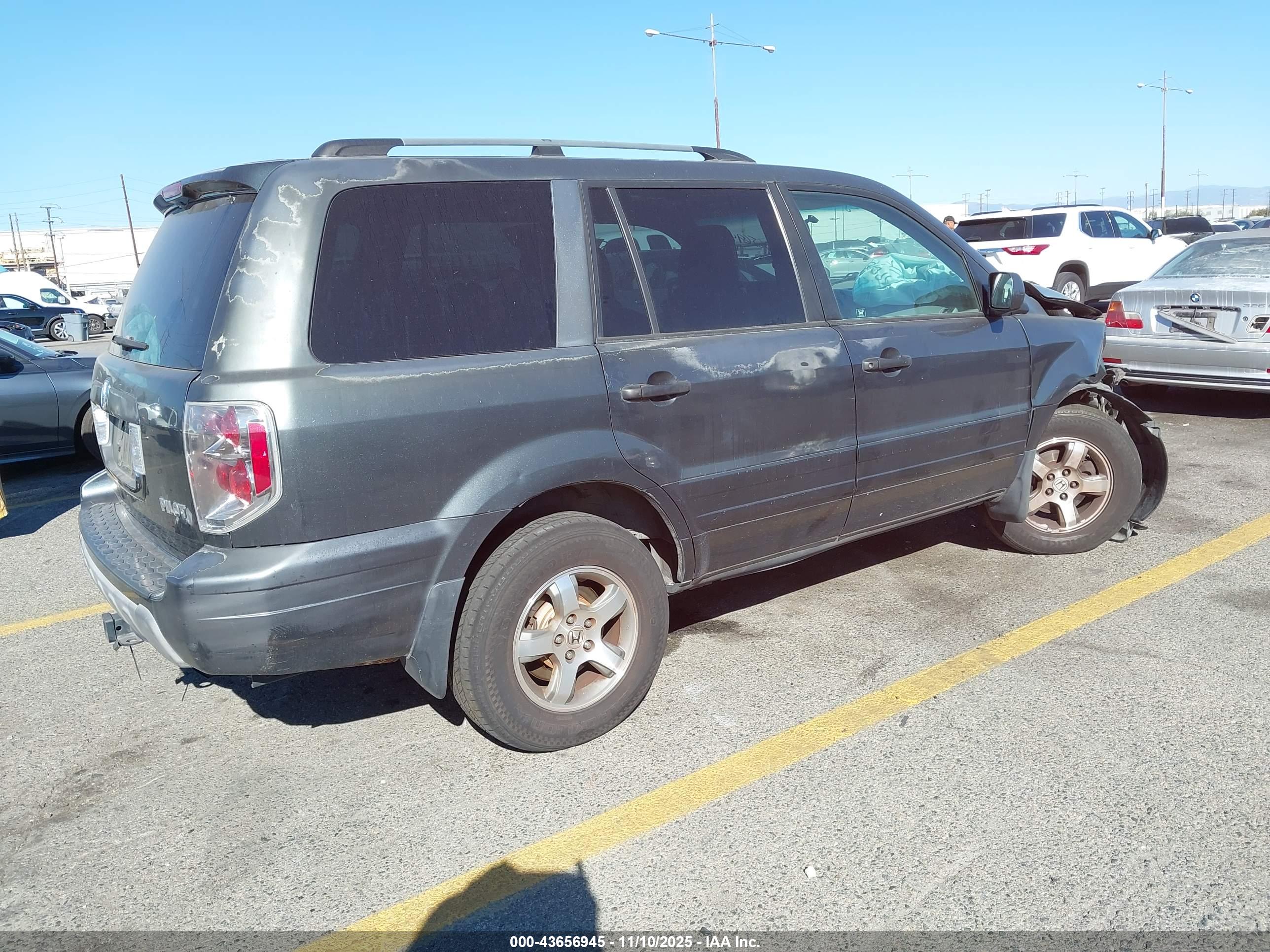 HONDA PILOT image 4