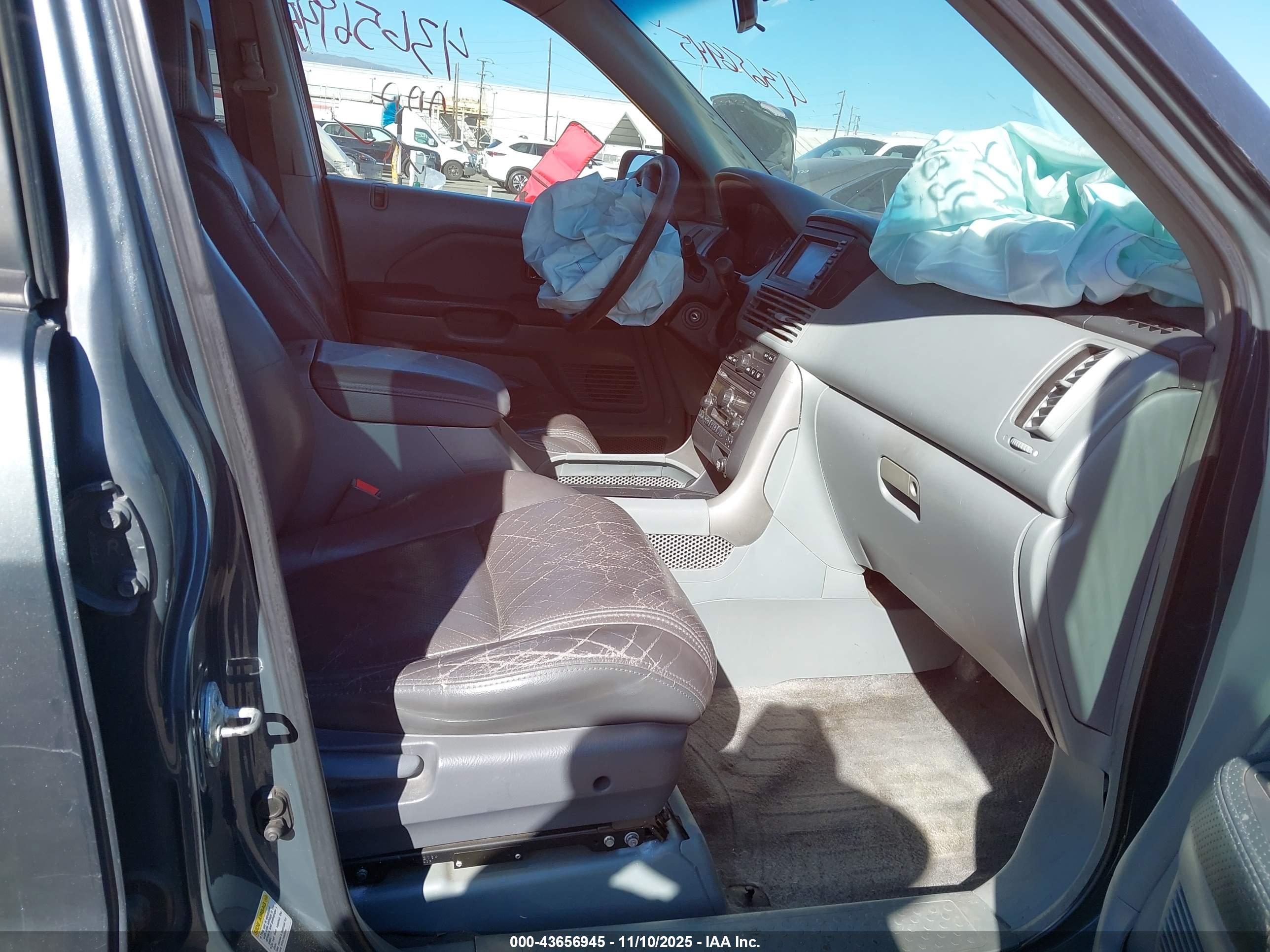 HONDA PILOT image 5