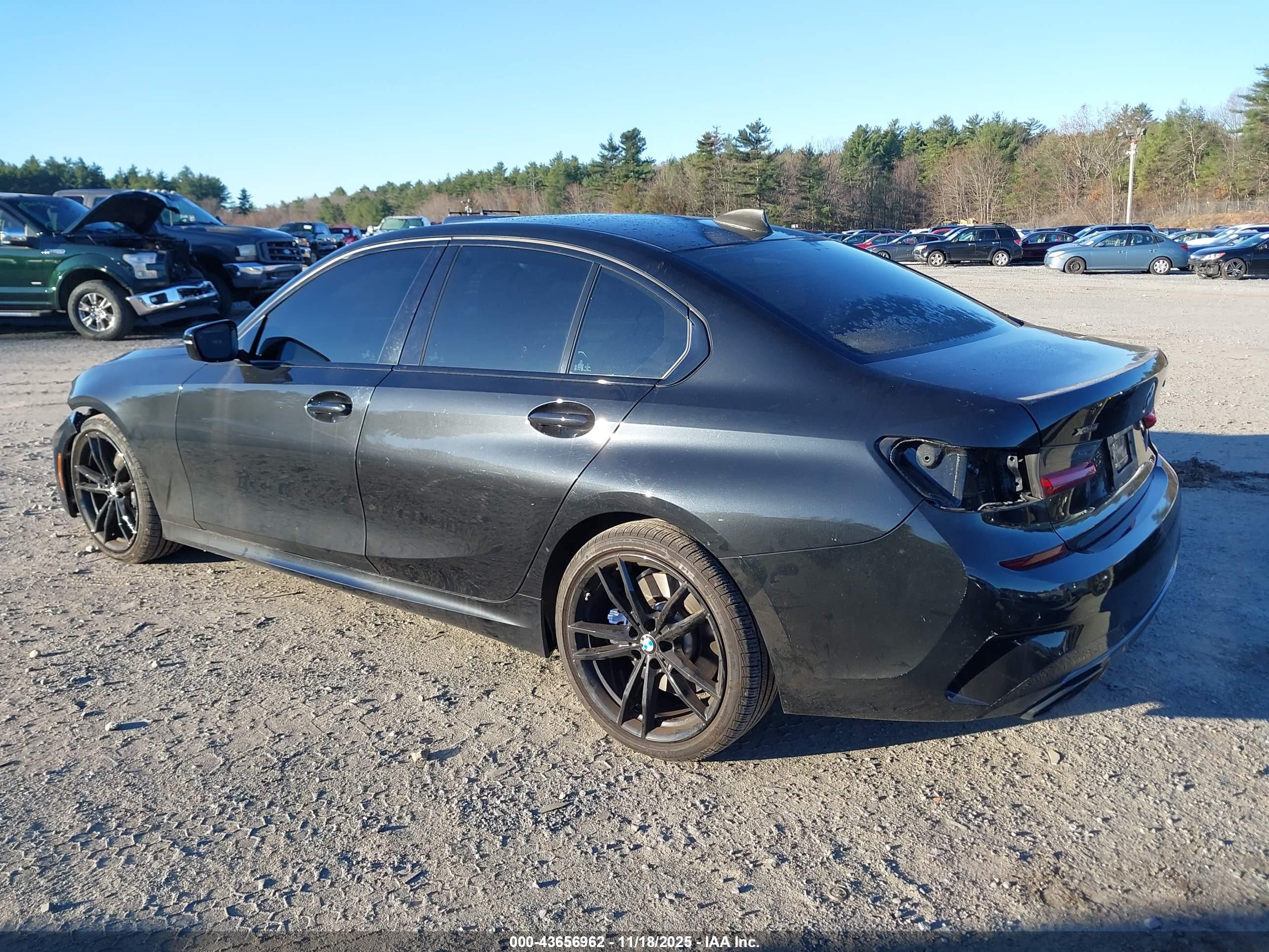 BMW 3 image 3