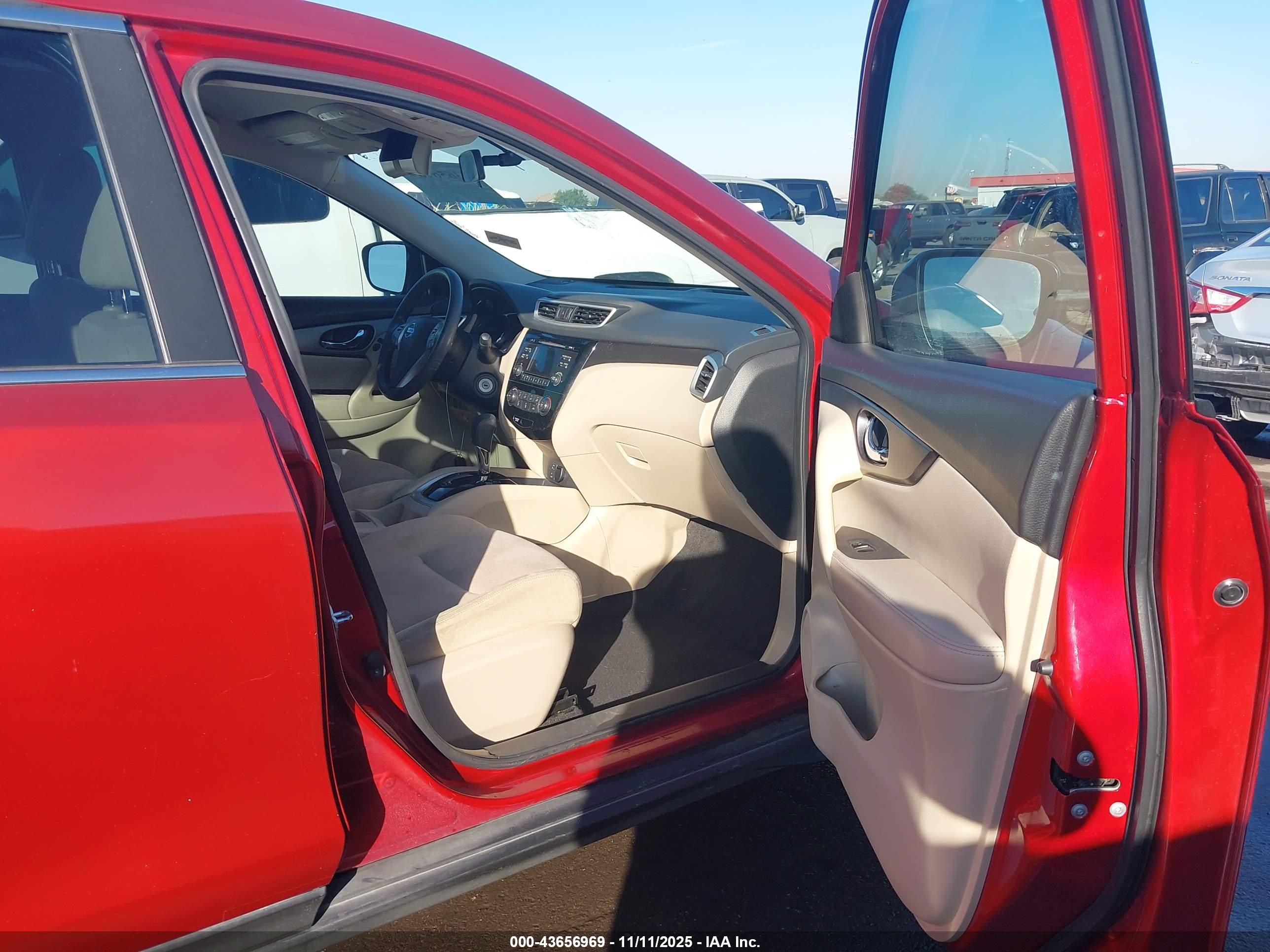 NISSAN ROGUE image 5