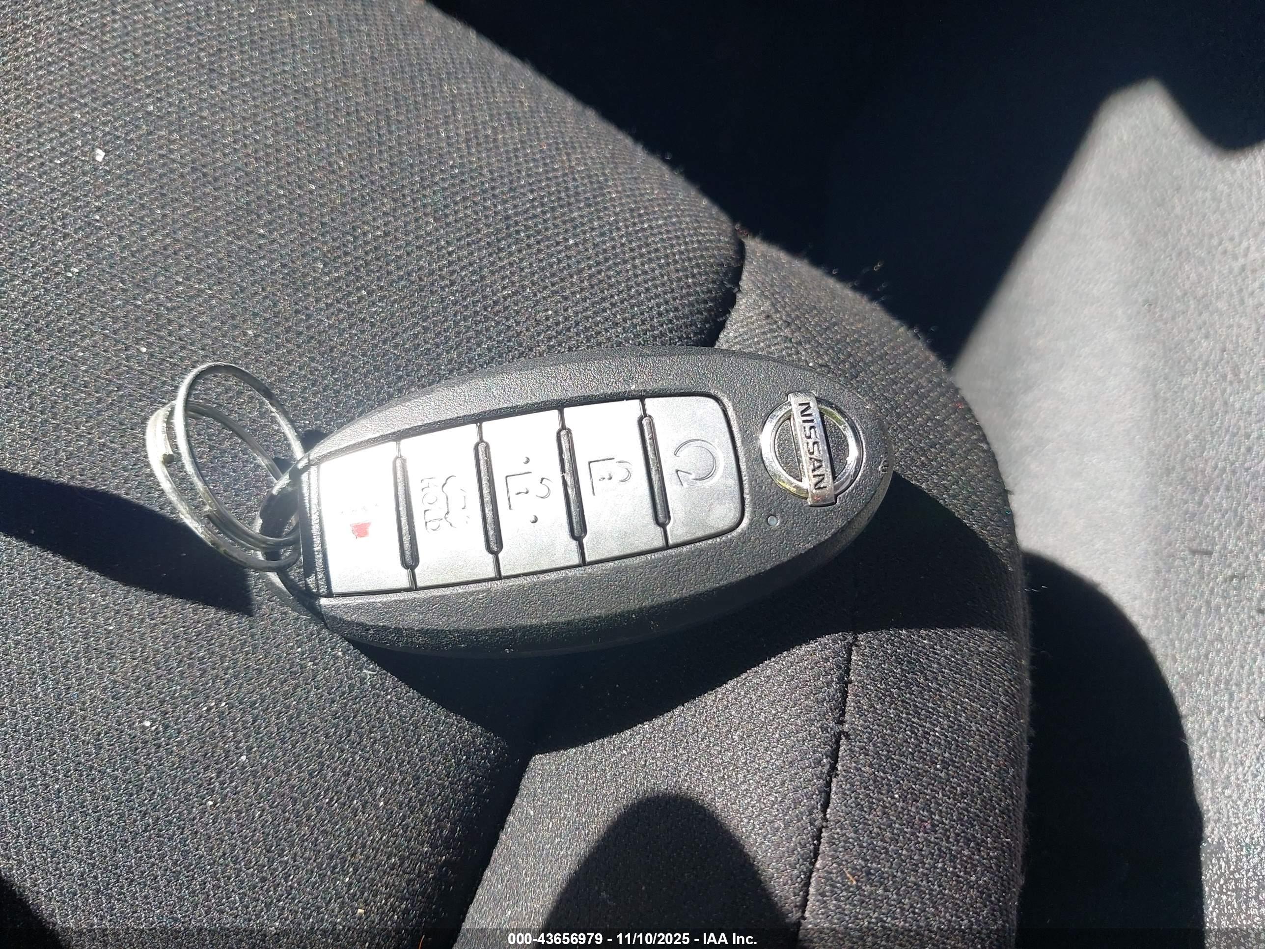 NISSAN SENTRA image 11