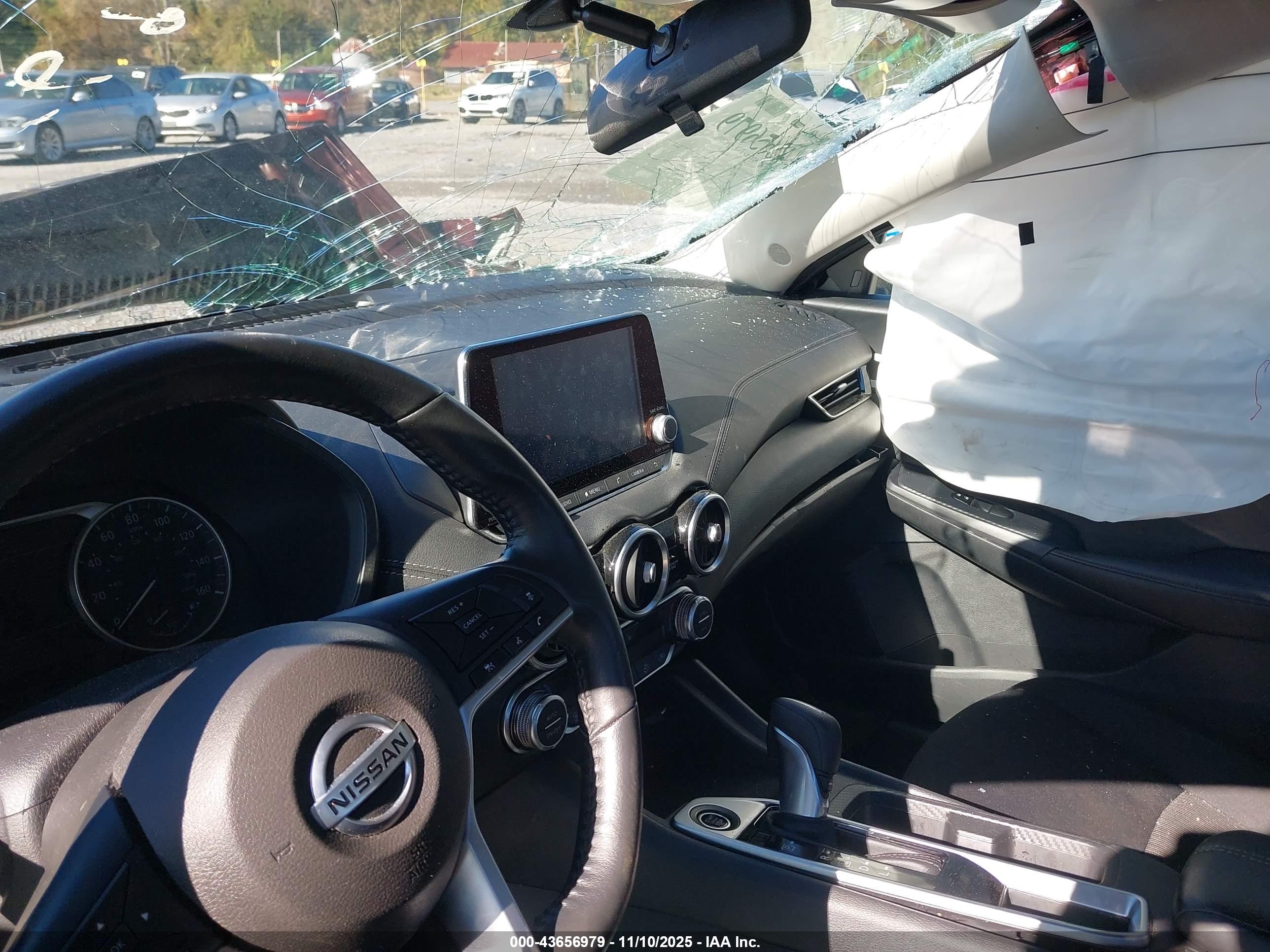 NISSAN SENTRA image 5