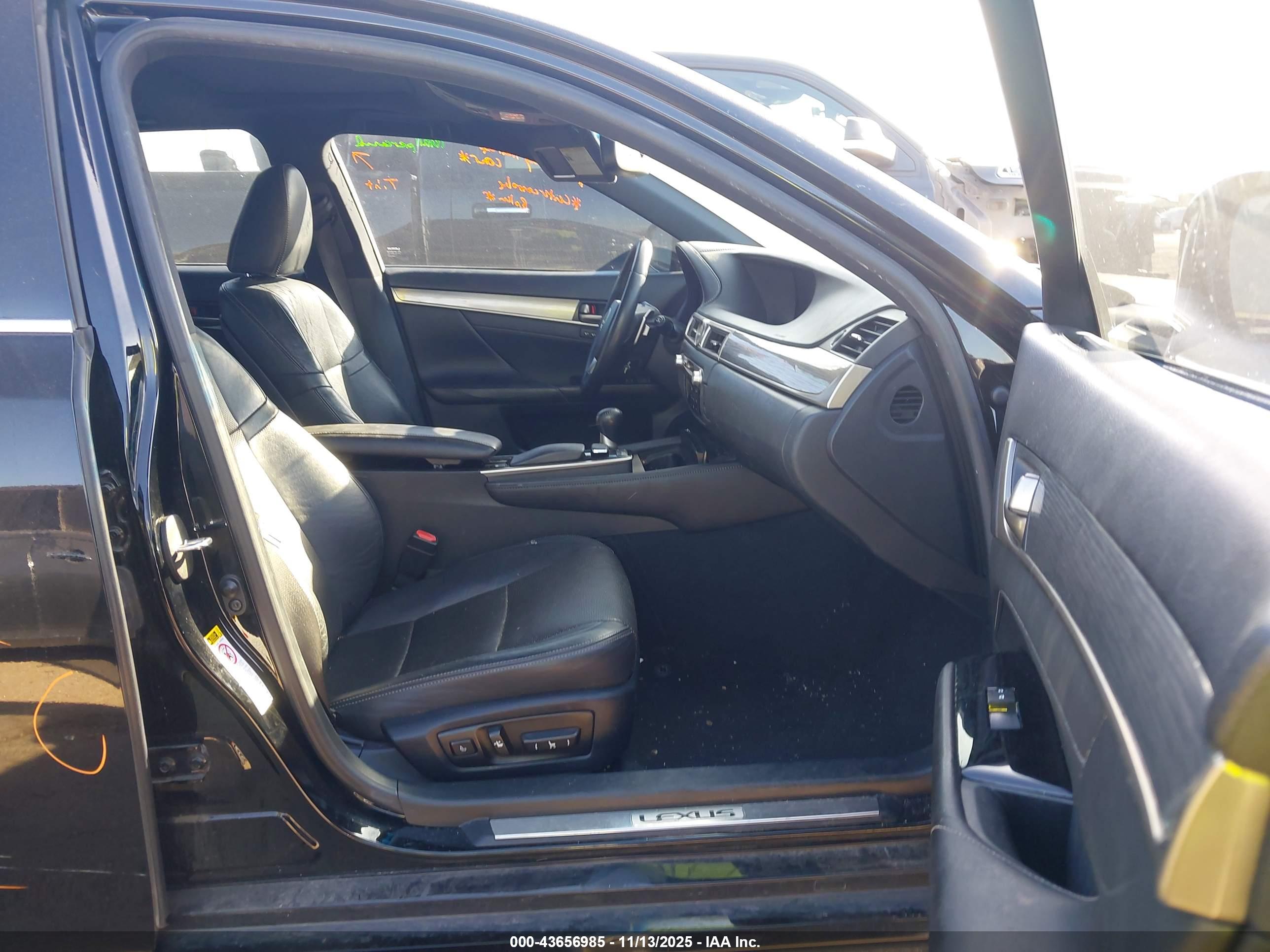 LEXUS GS image 5