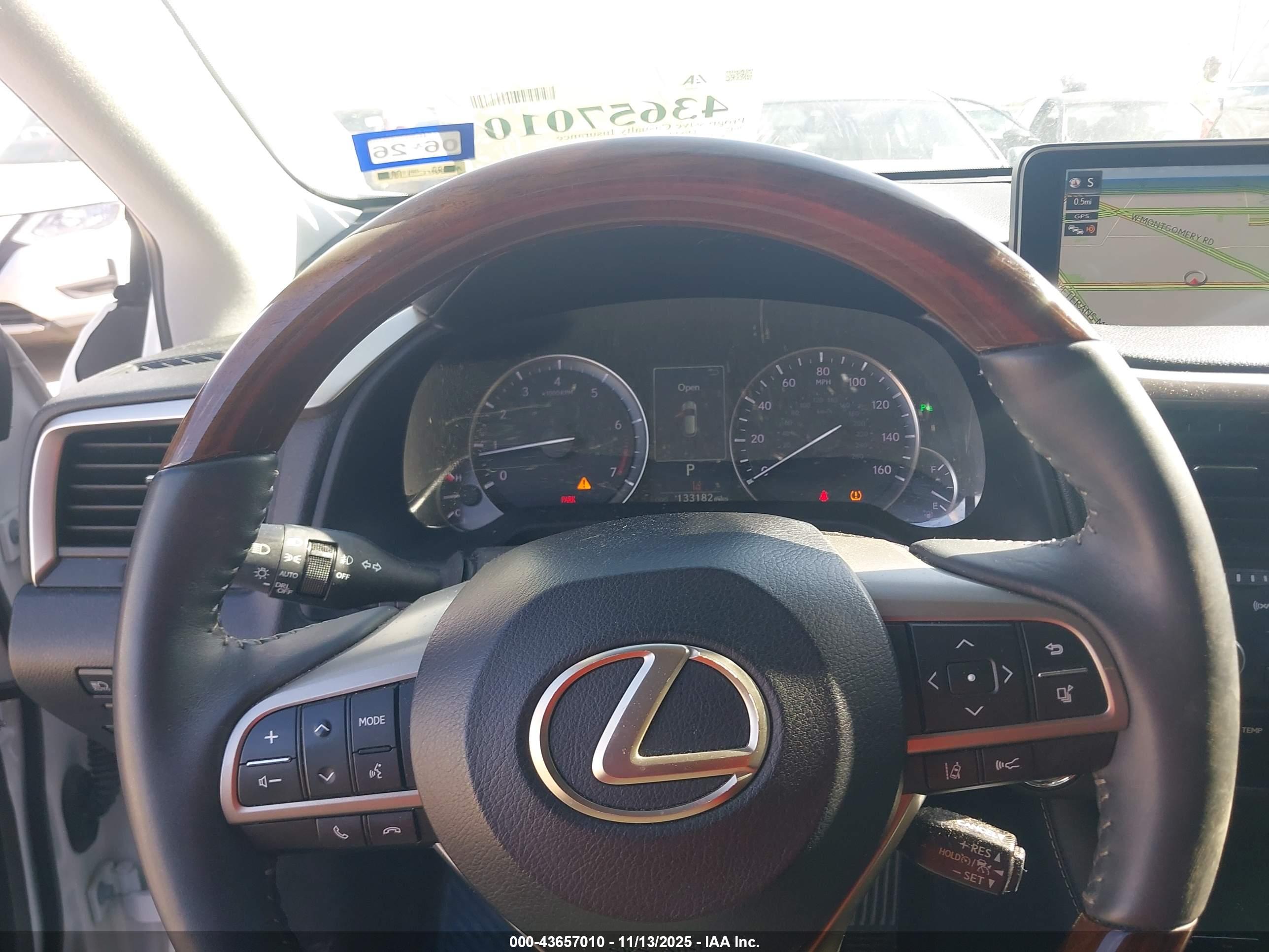 LEXUS RX image 7