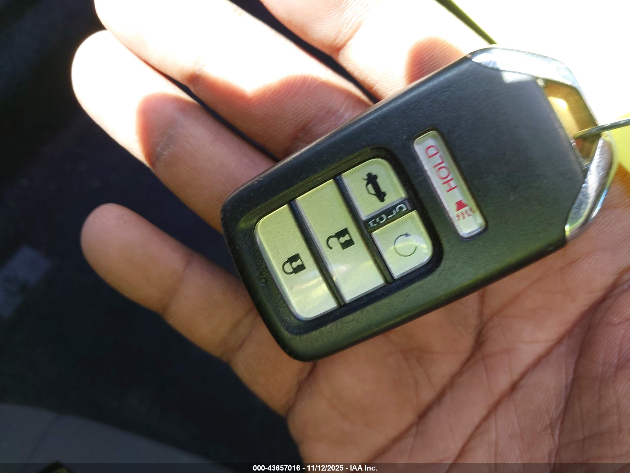 HONDA CIVIC image 11