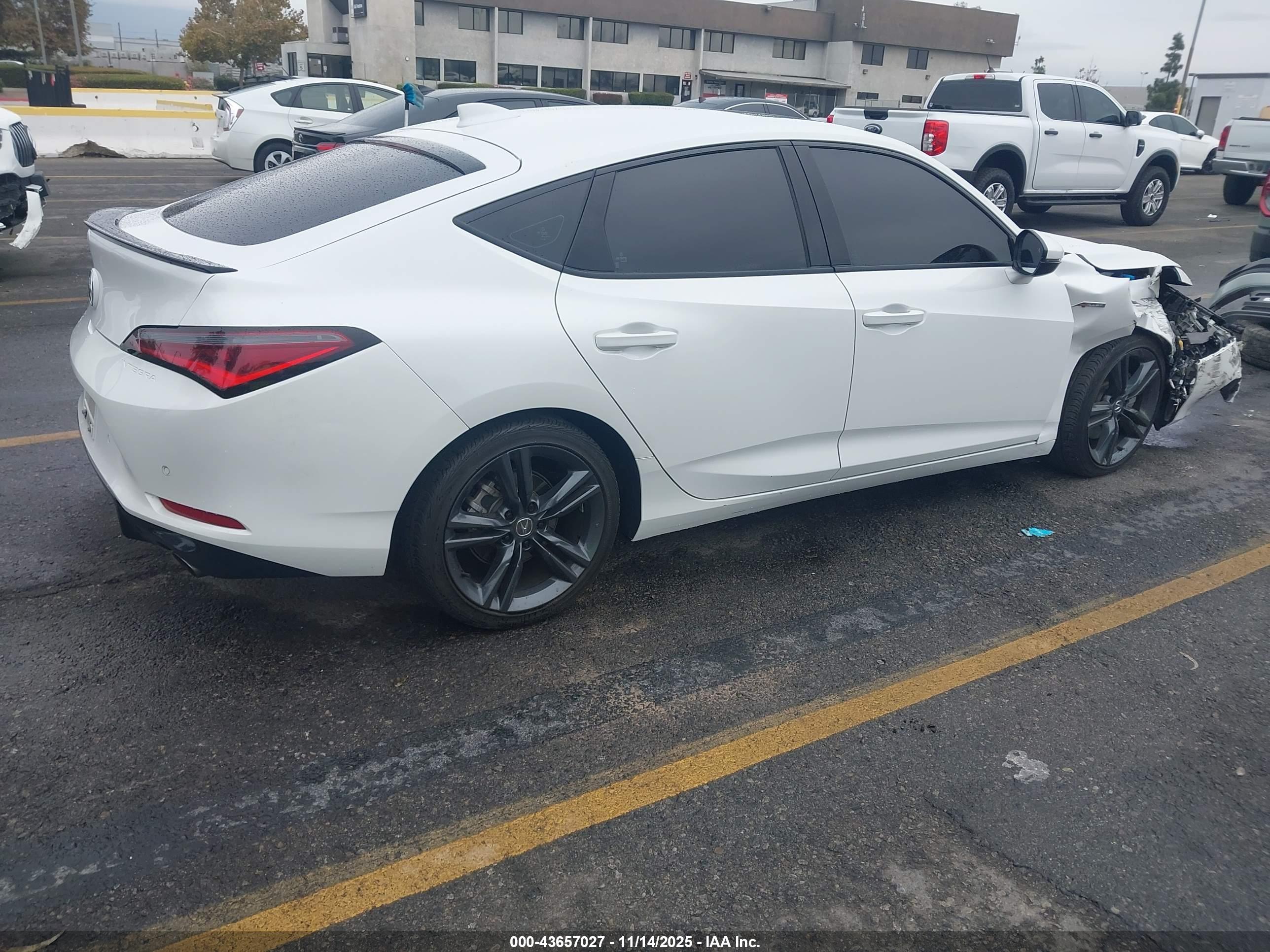 ACURA INTEGRA image 4