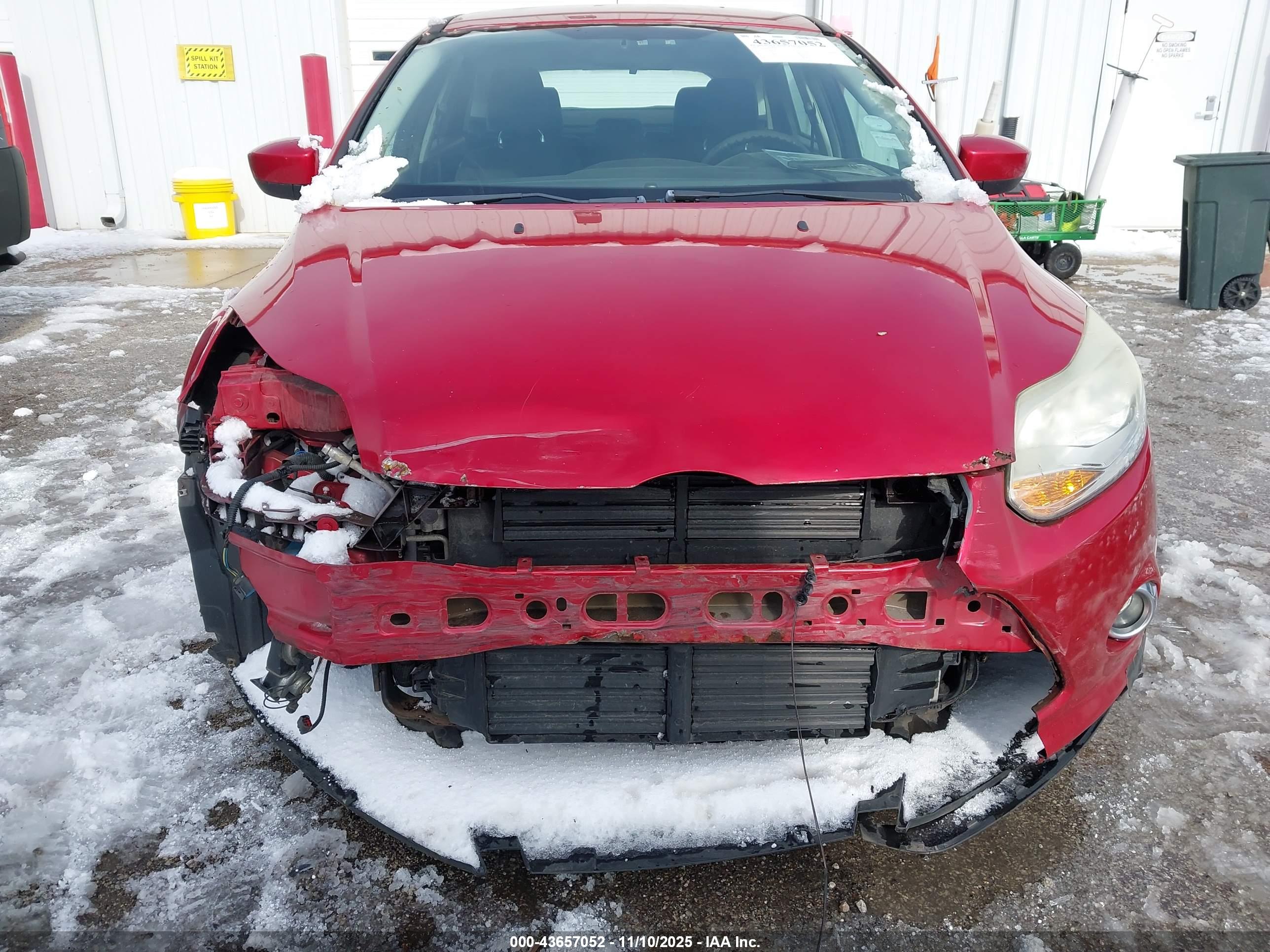FORD FOCUS image 6