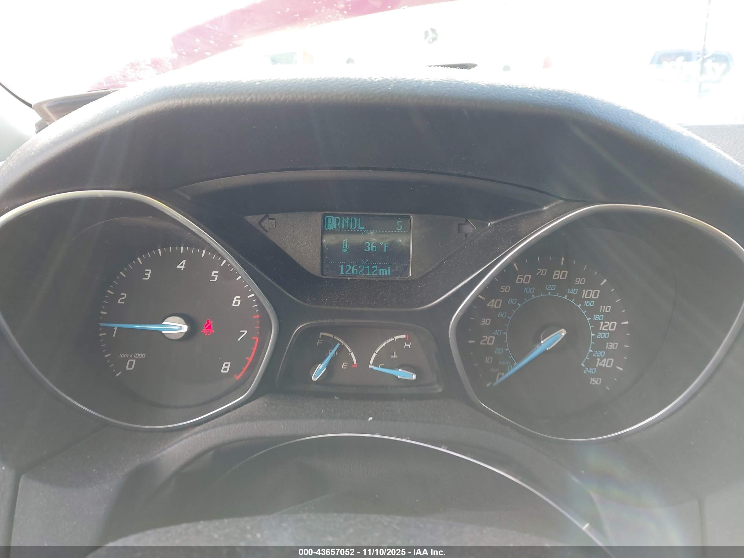 FORD FOCUS image 7