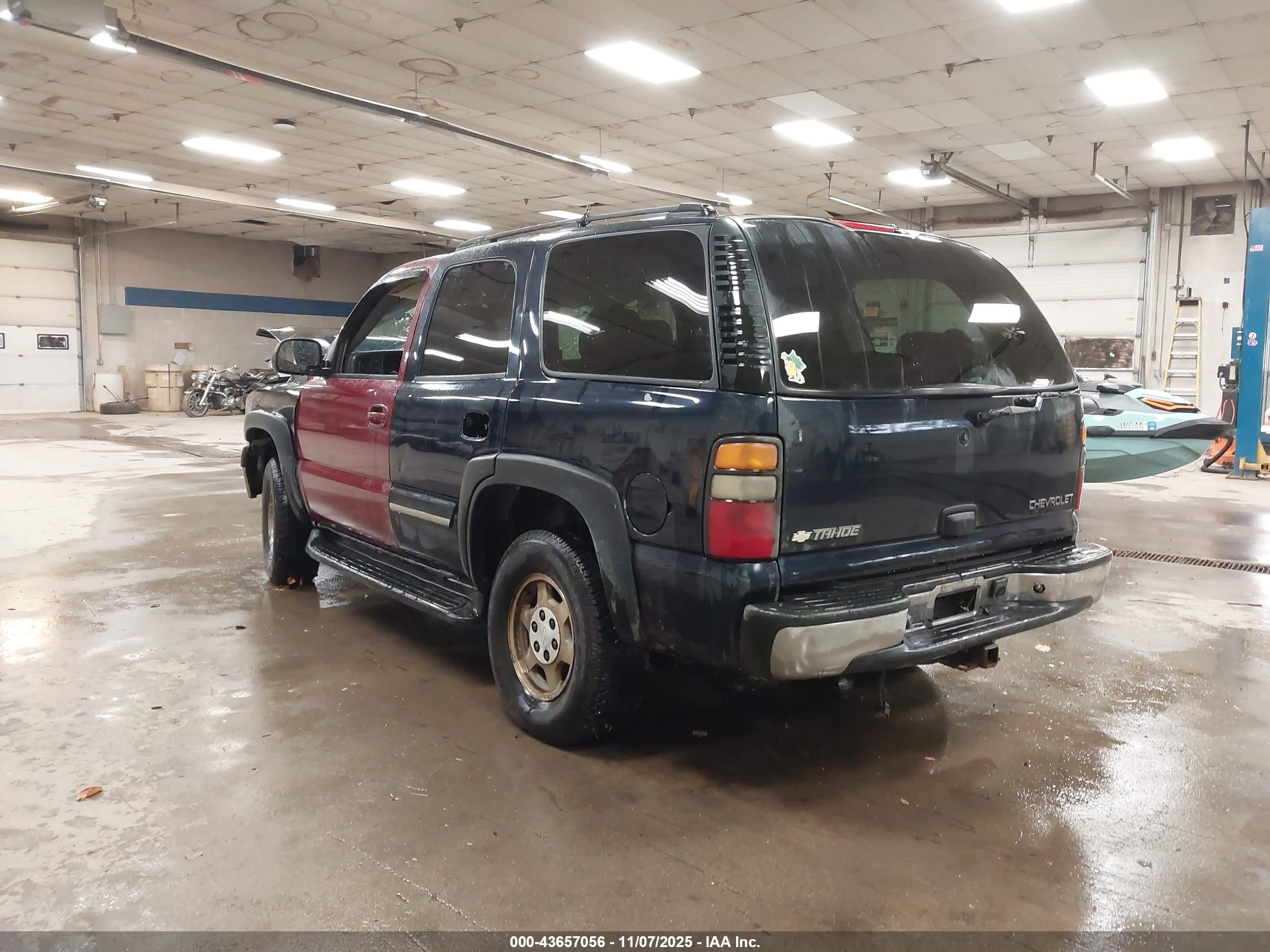 CHEVROLET TAHOE image 3