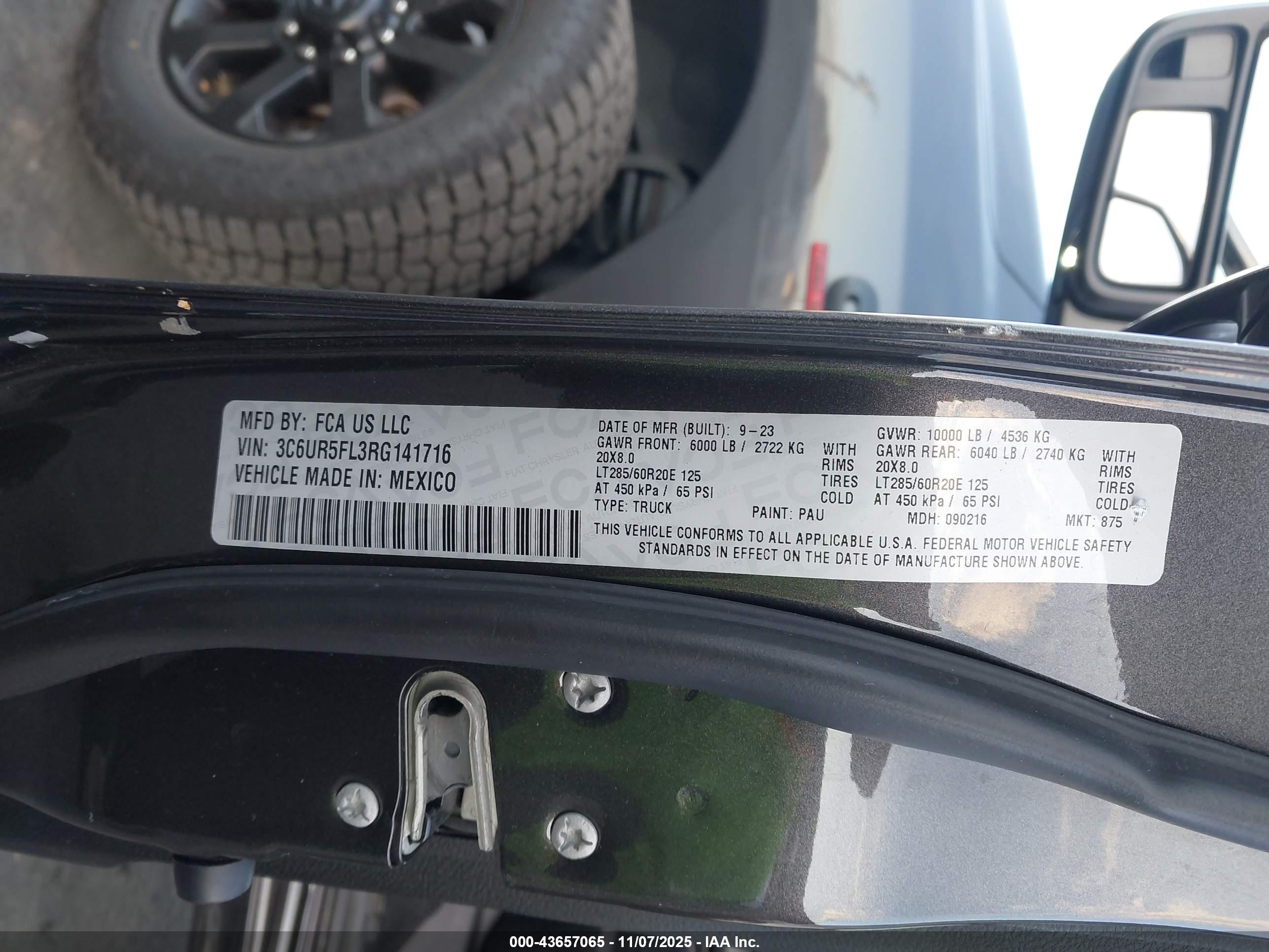 RAM 2500 image 9