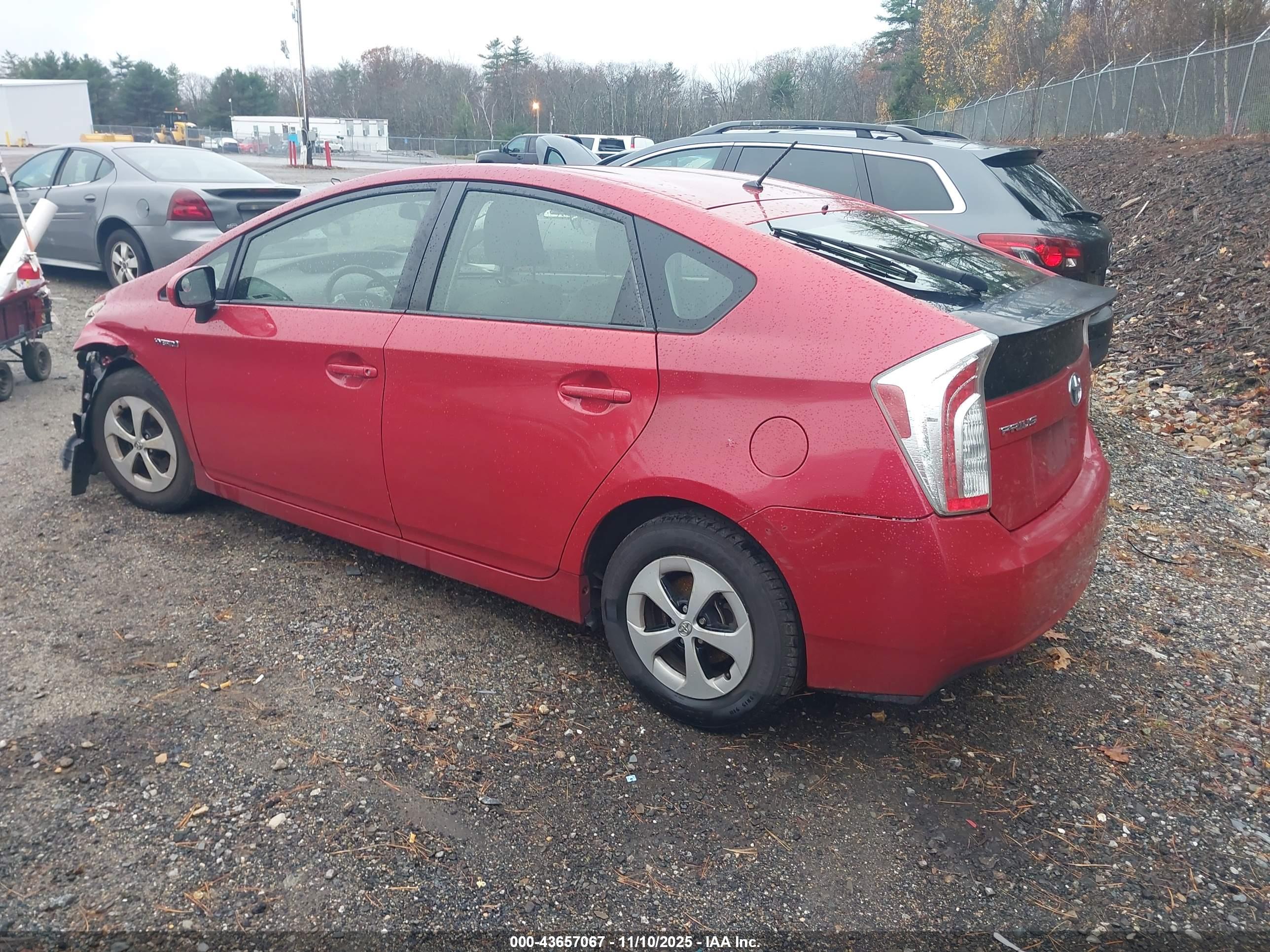 TOYOTA PRIUS image 3
