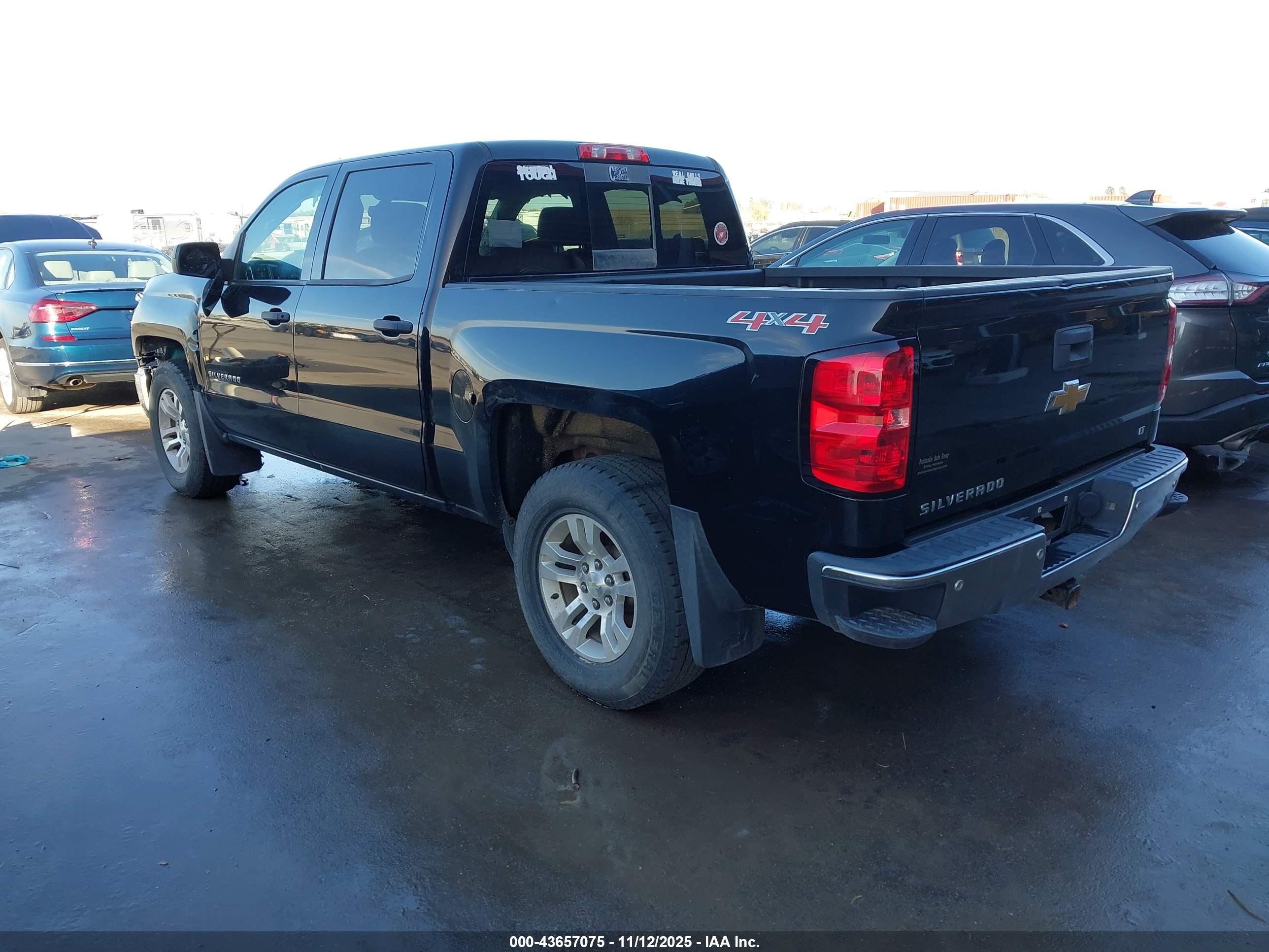 CHEVROLET SILVERADO image 3