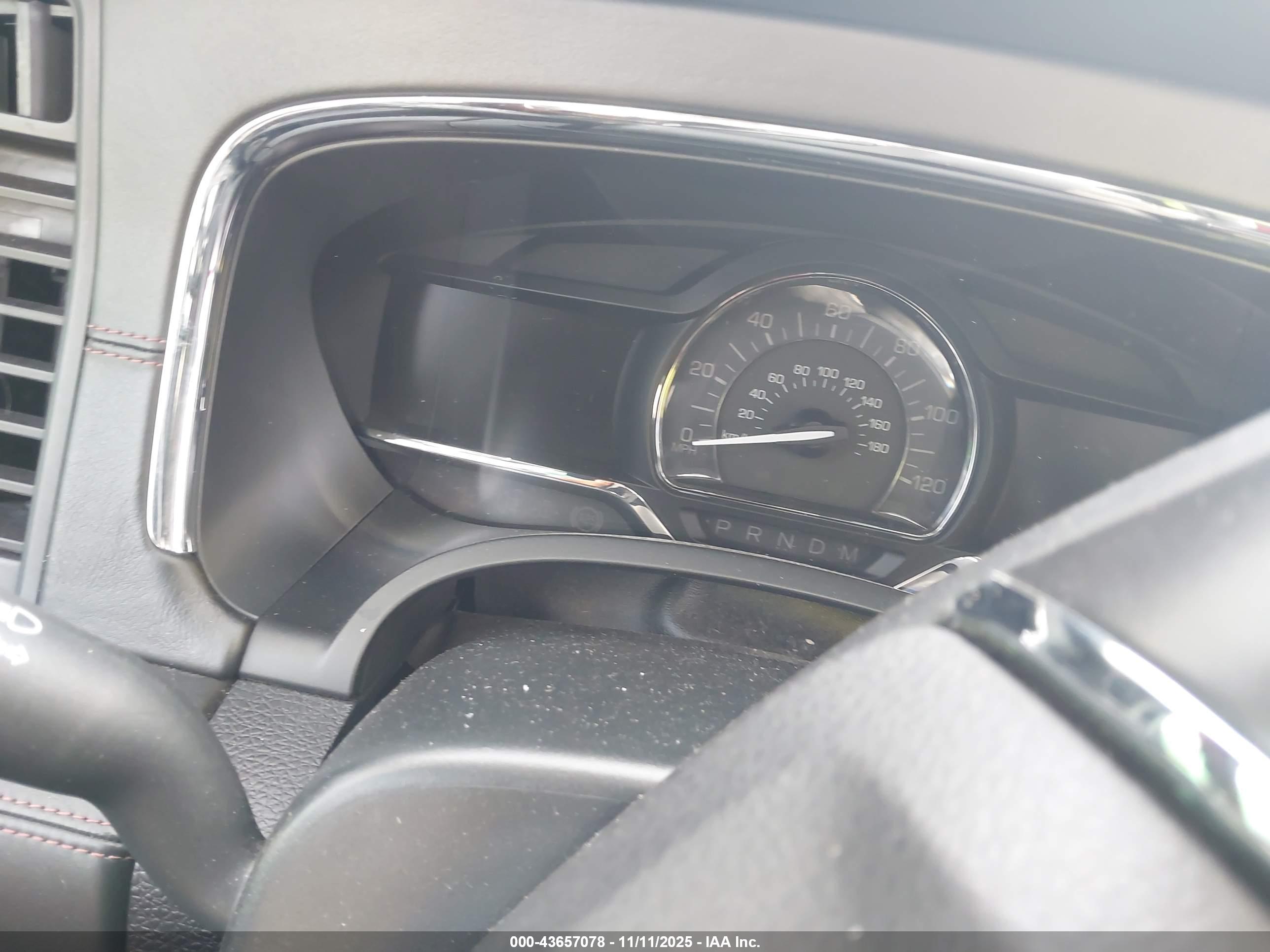 LINCOLN NAVIGATOR image 7