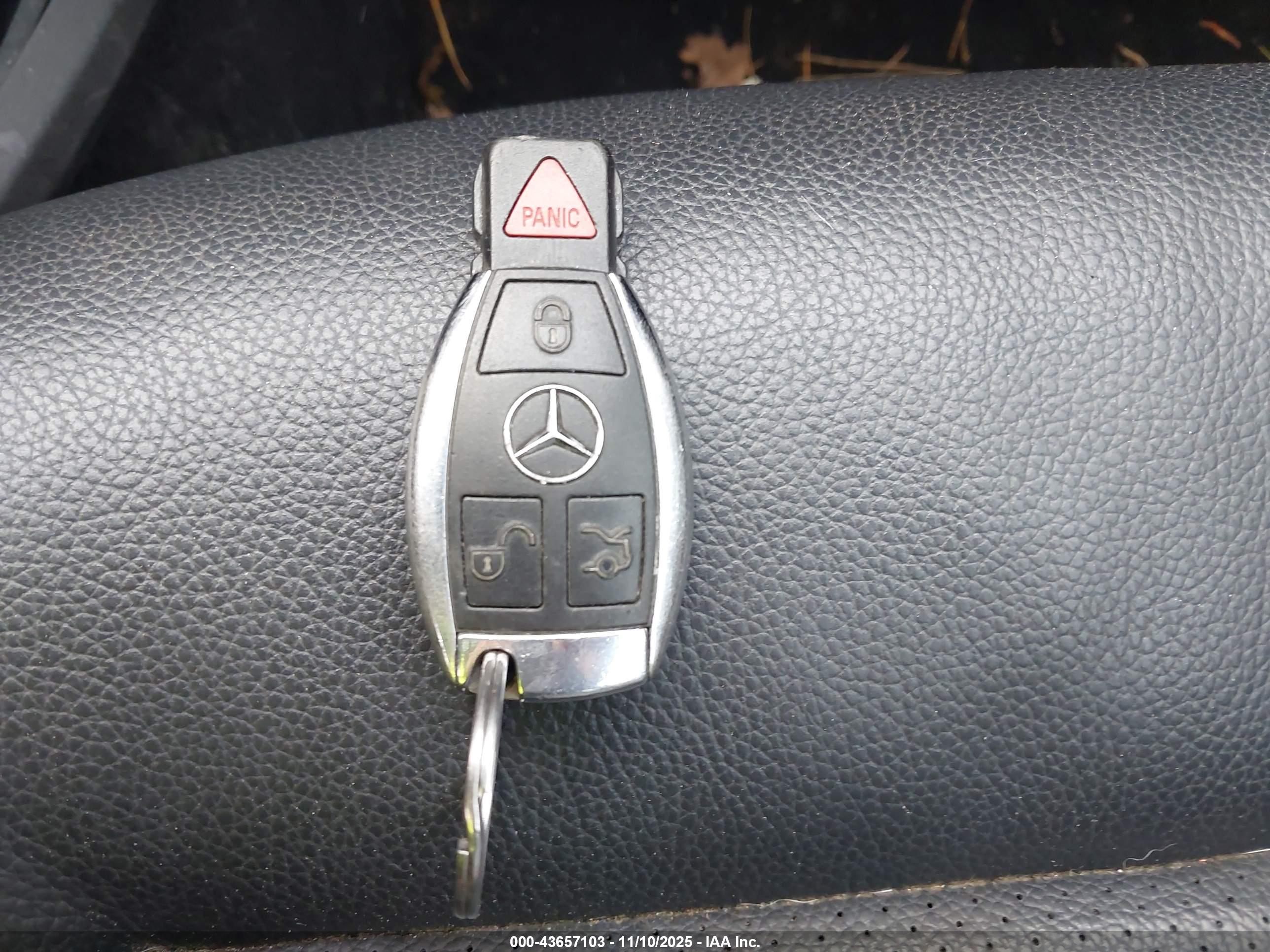 MERCEDES-BENZ E image 11
