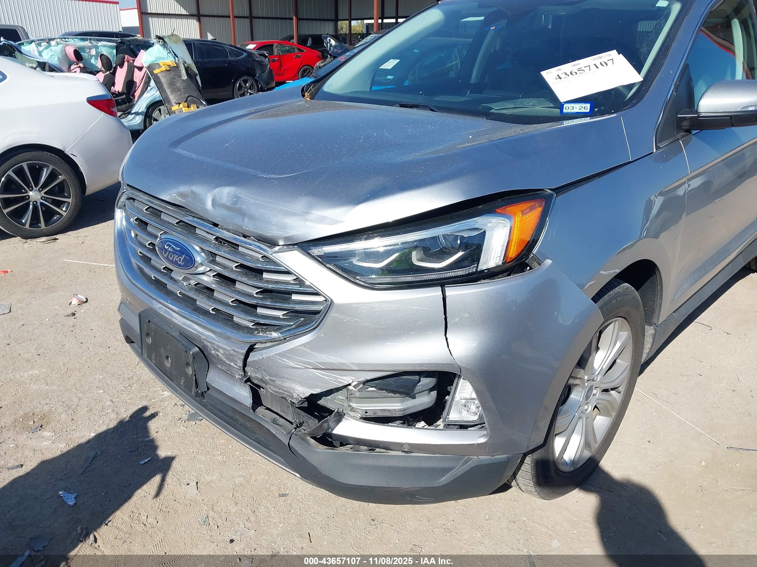FORD EDGE image 6