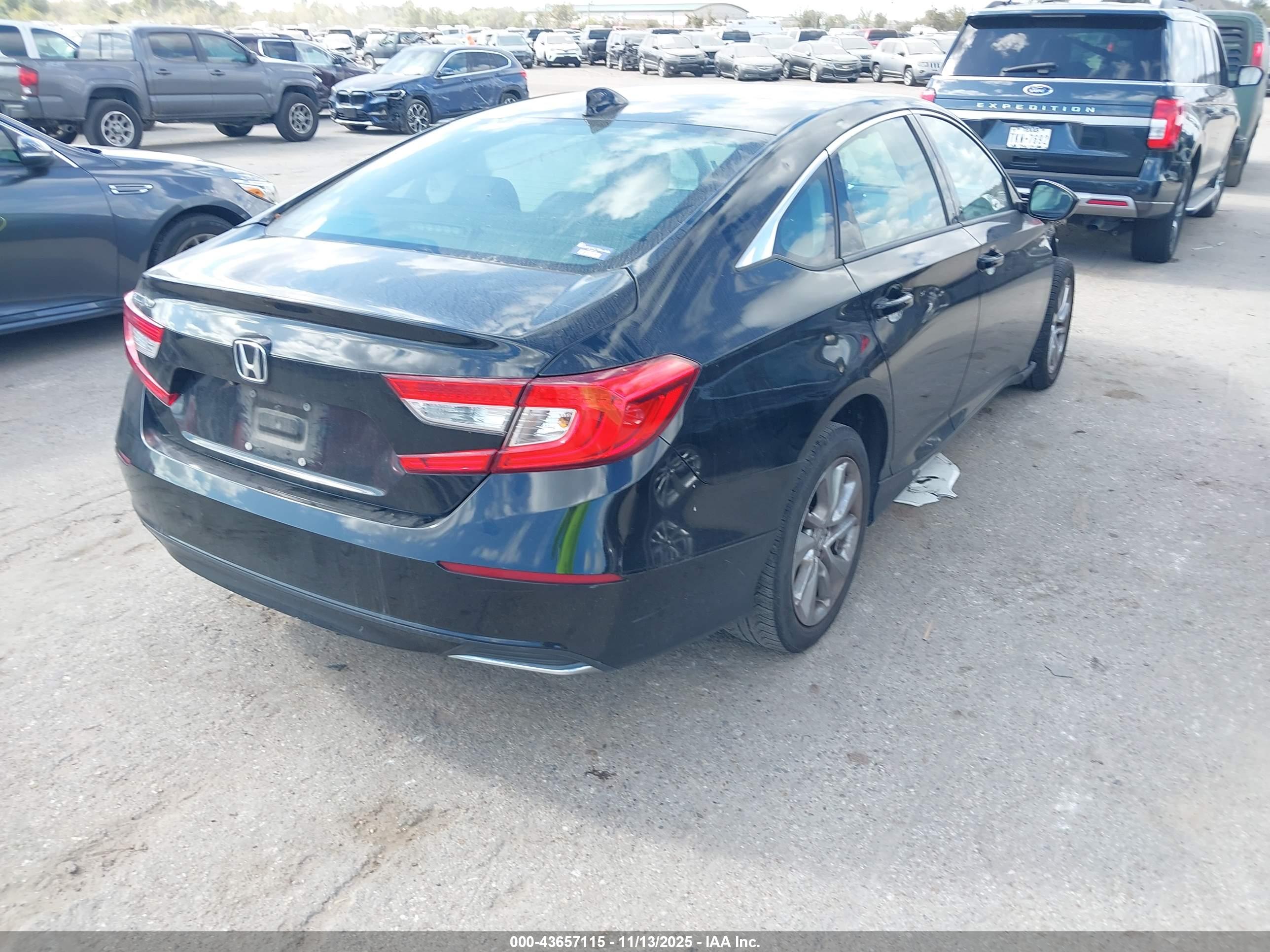 HONDA ACCORD image 4