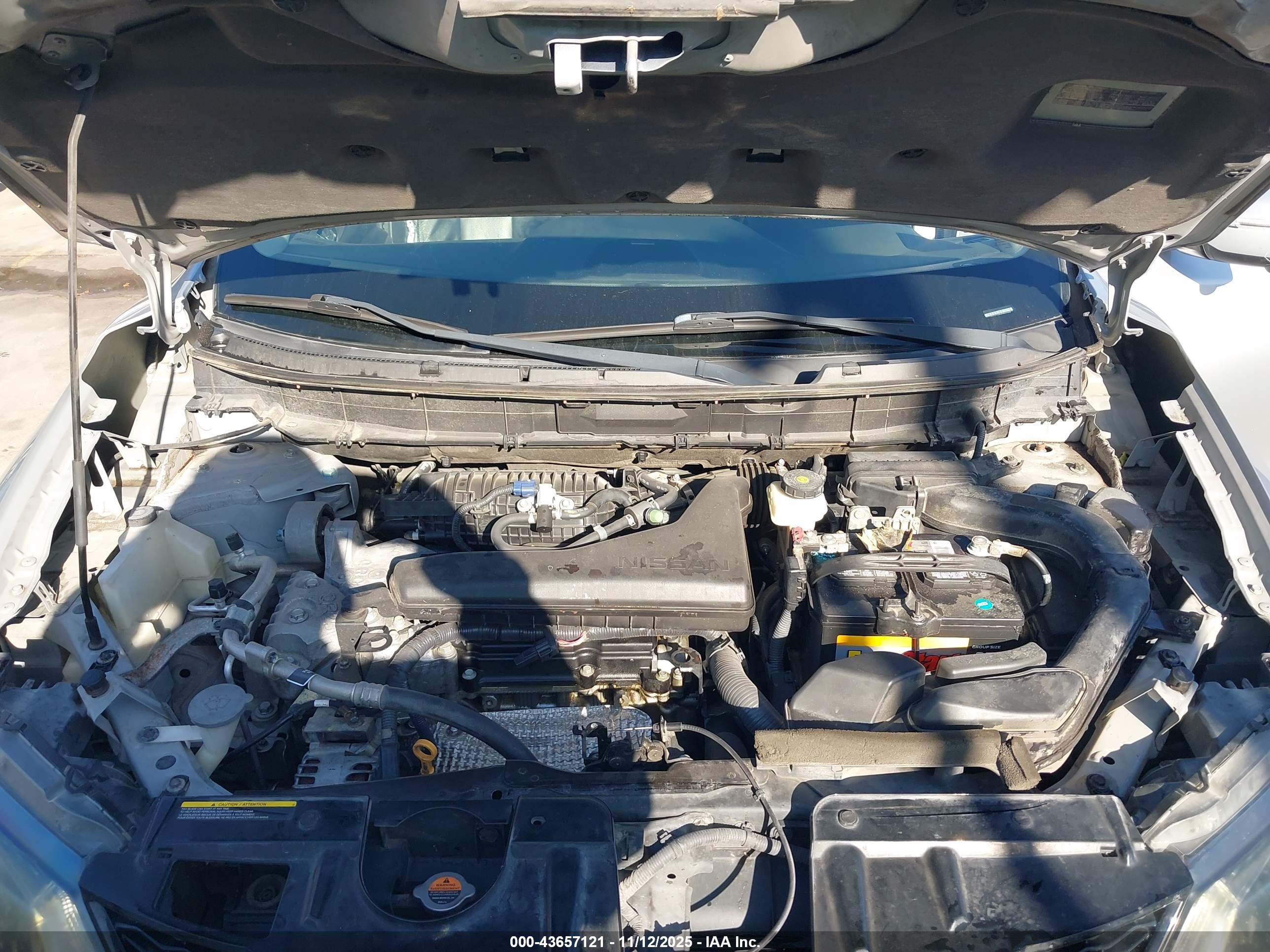 NISSAN ROGUE image 10