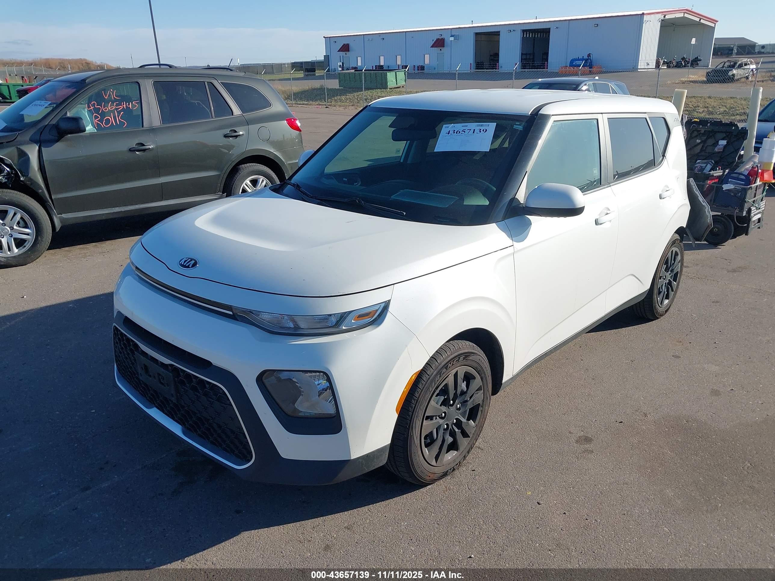 KIA SOUL image 2