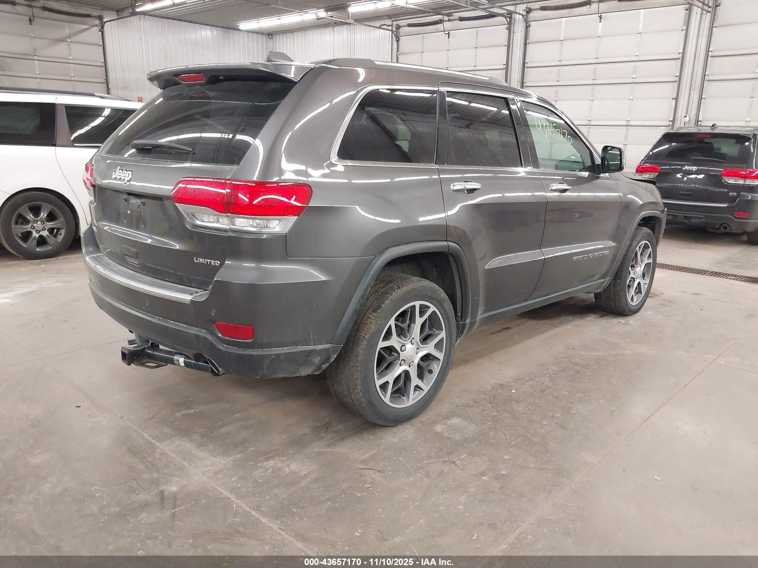 JEEP GRAND image 4