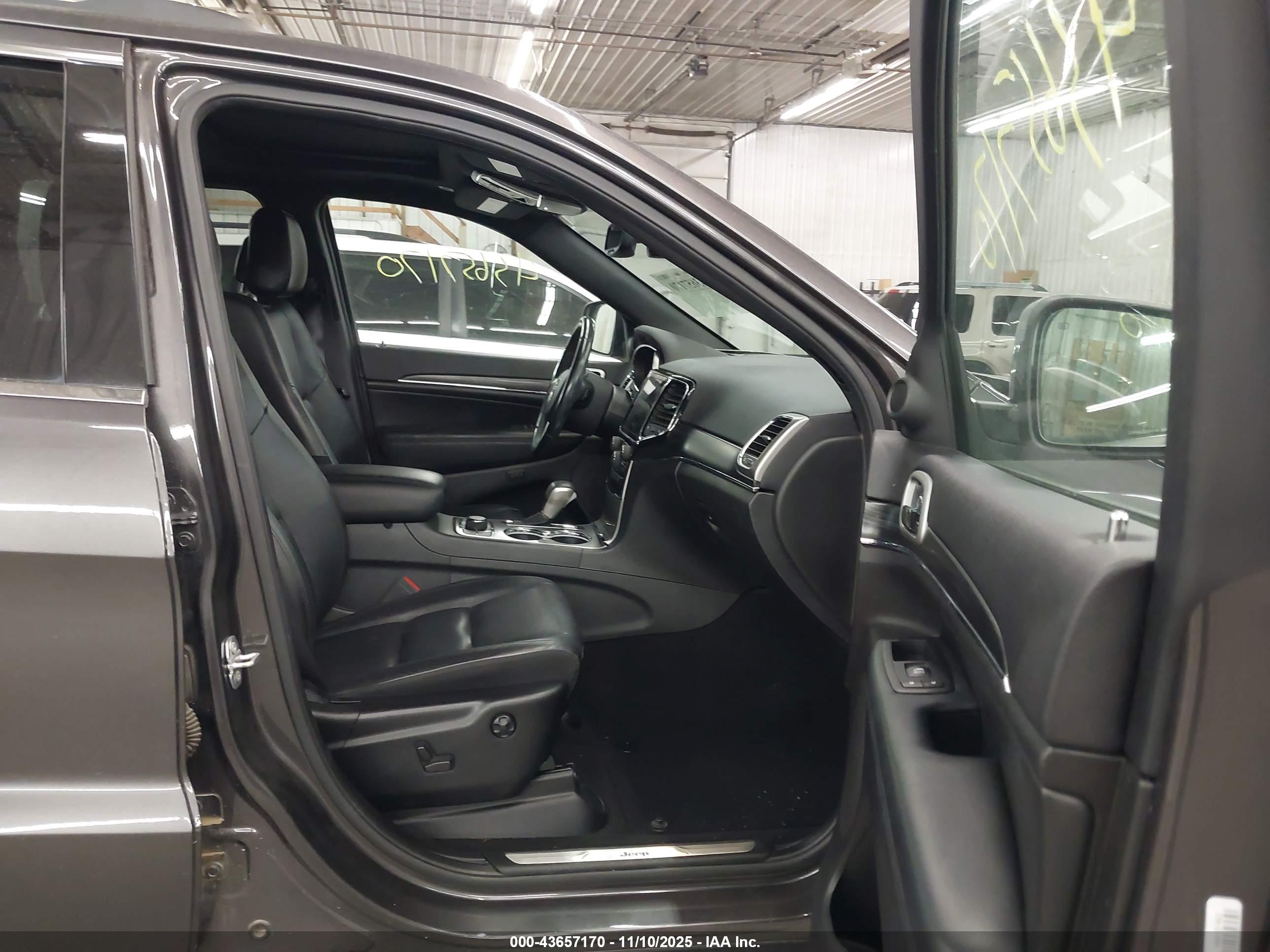 JEEP GRAND image 5
