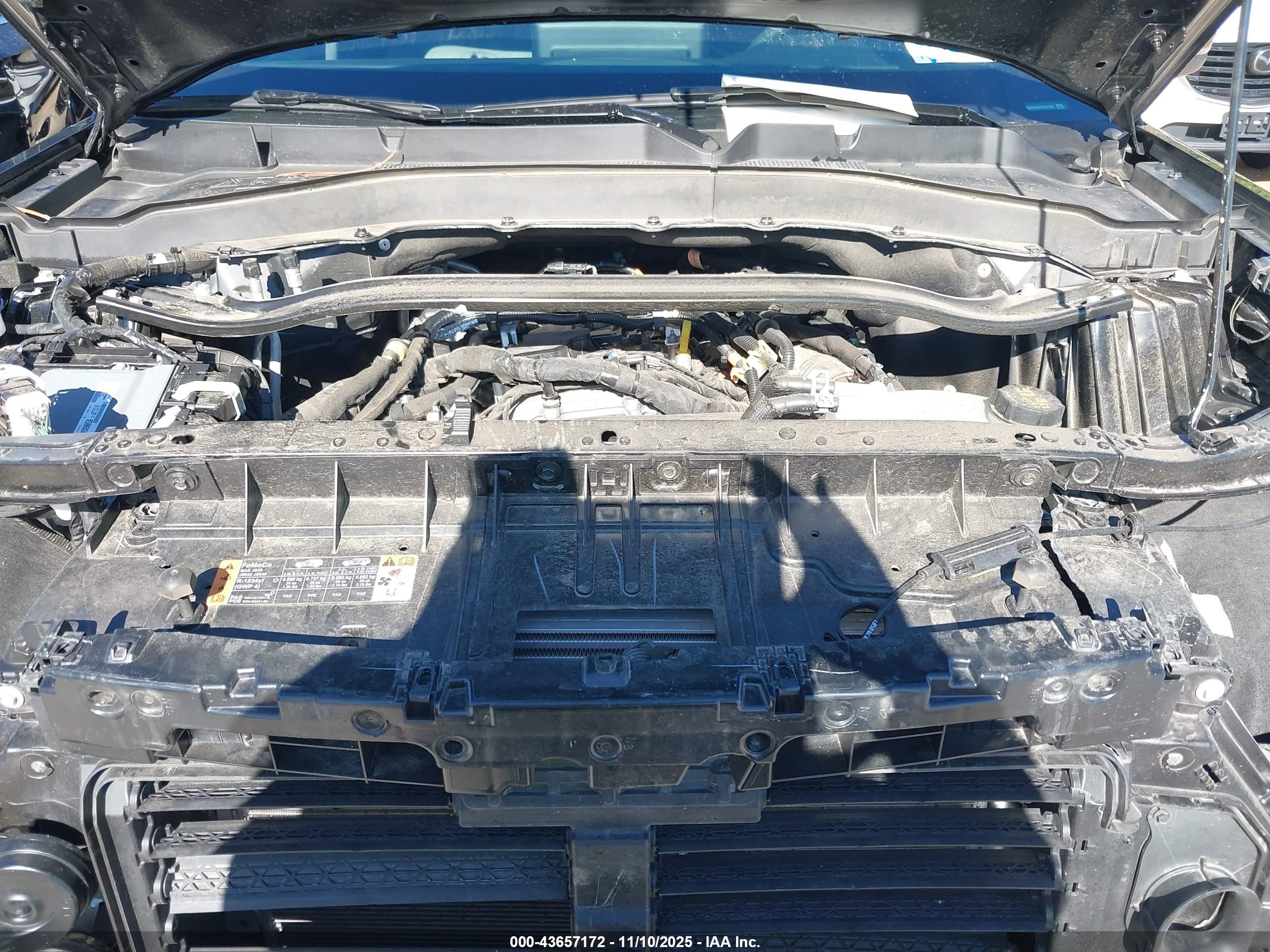 FORD EXPLORER image 10