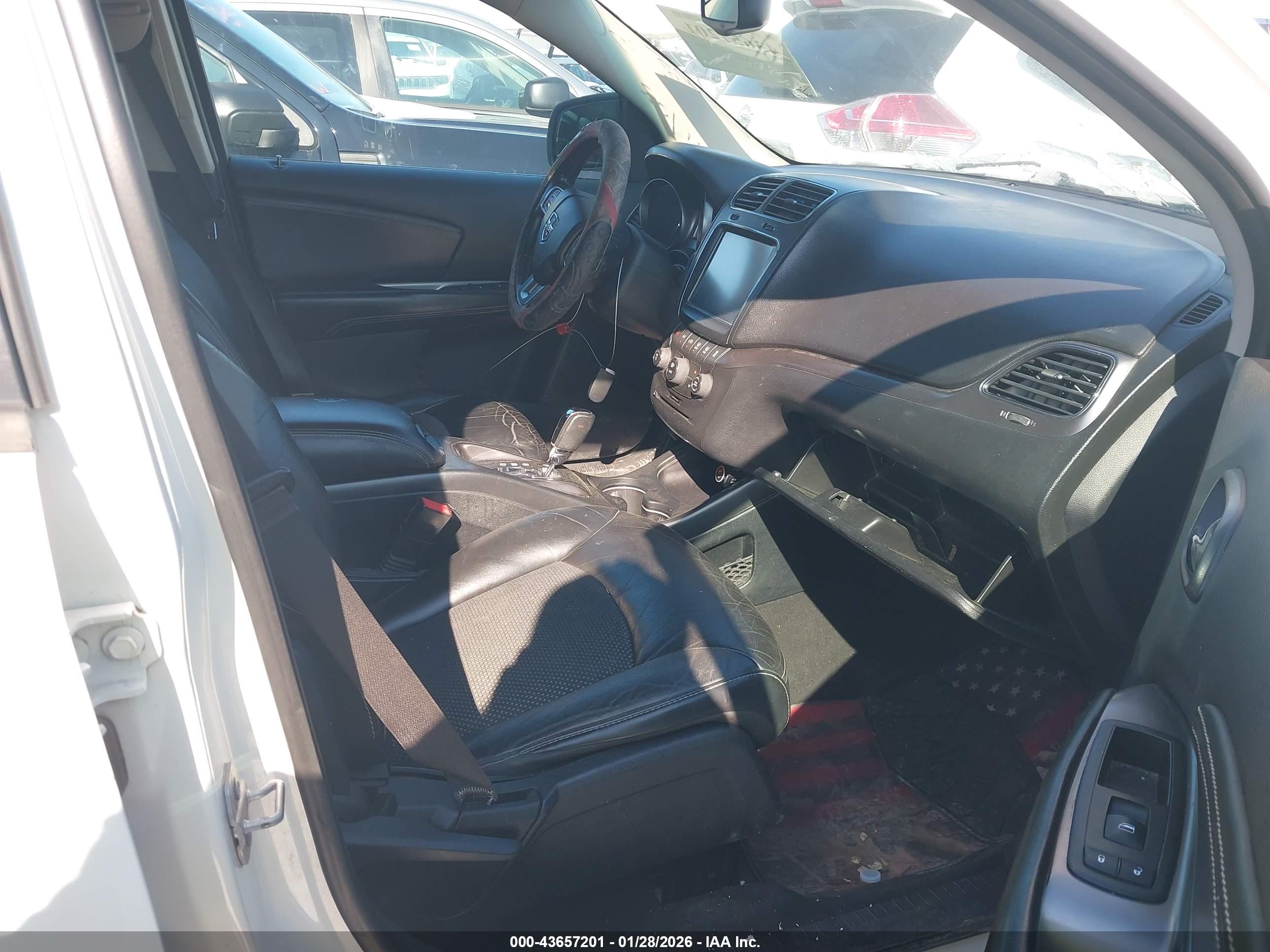DODGE JOURNEY image 5