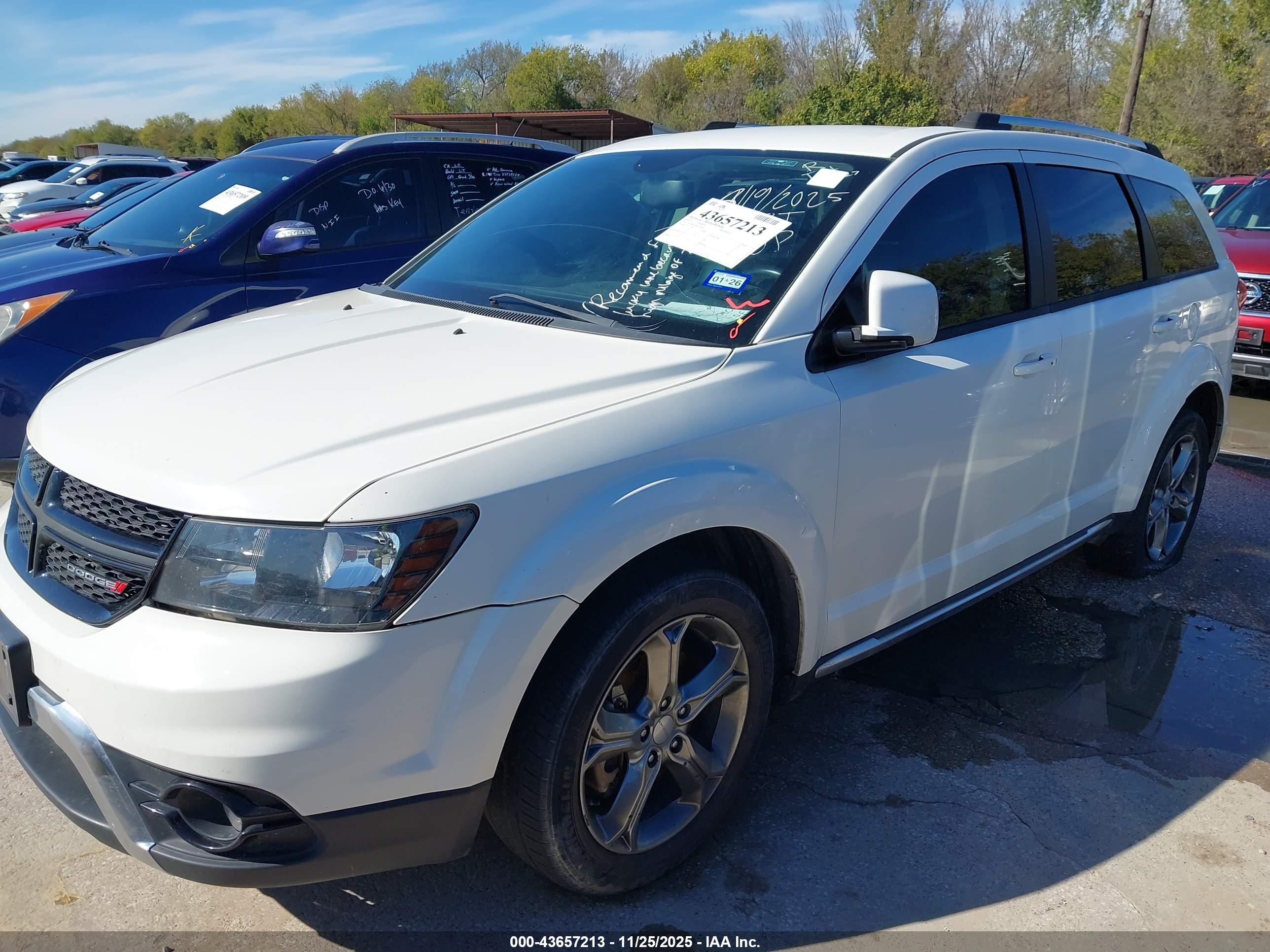 DODGE JOURNEY image 2