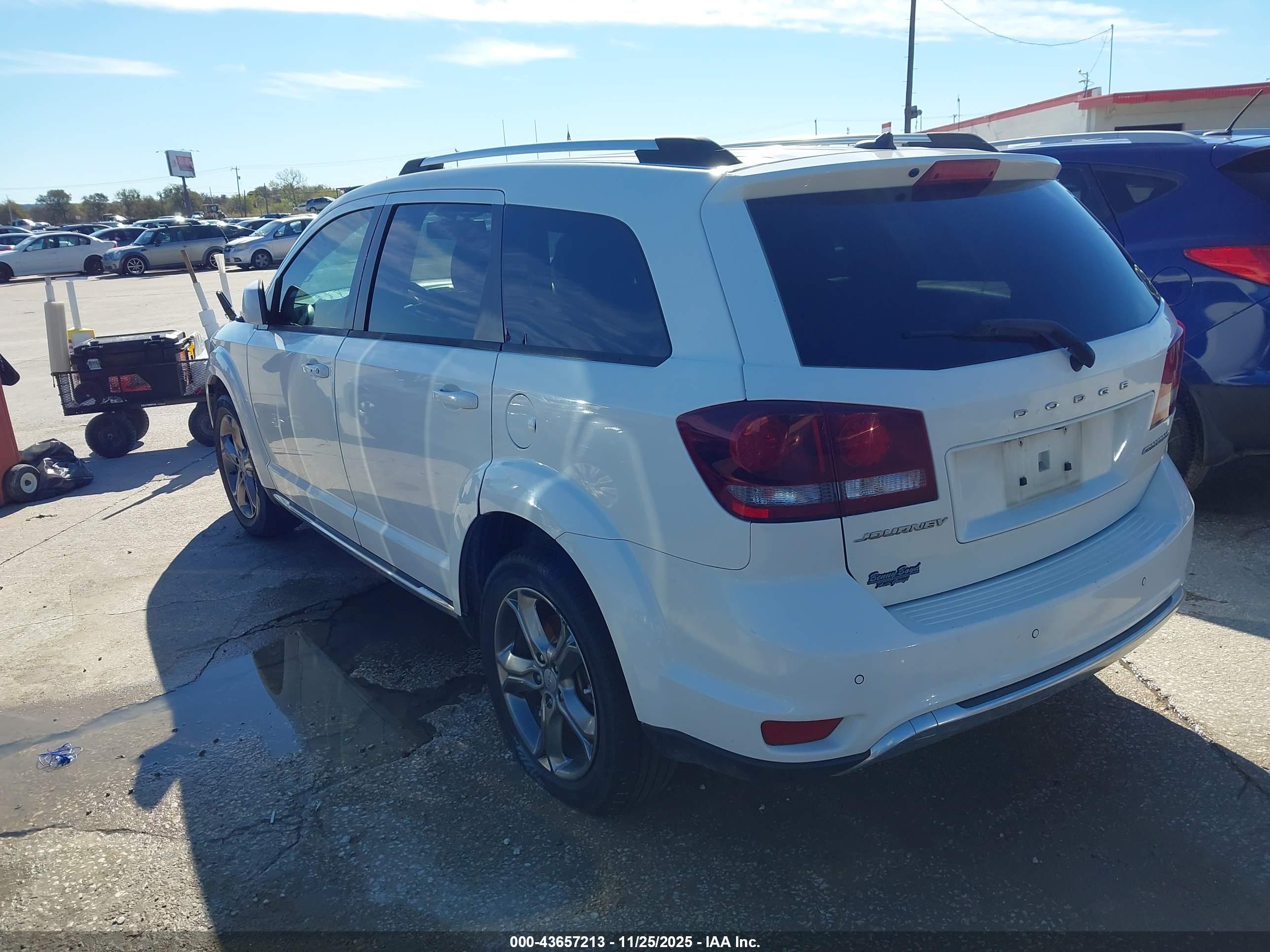 DODGE JOURNEY image 3