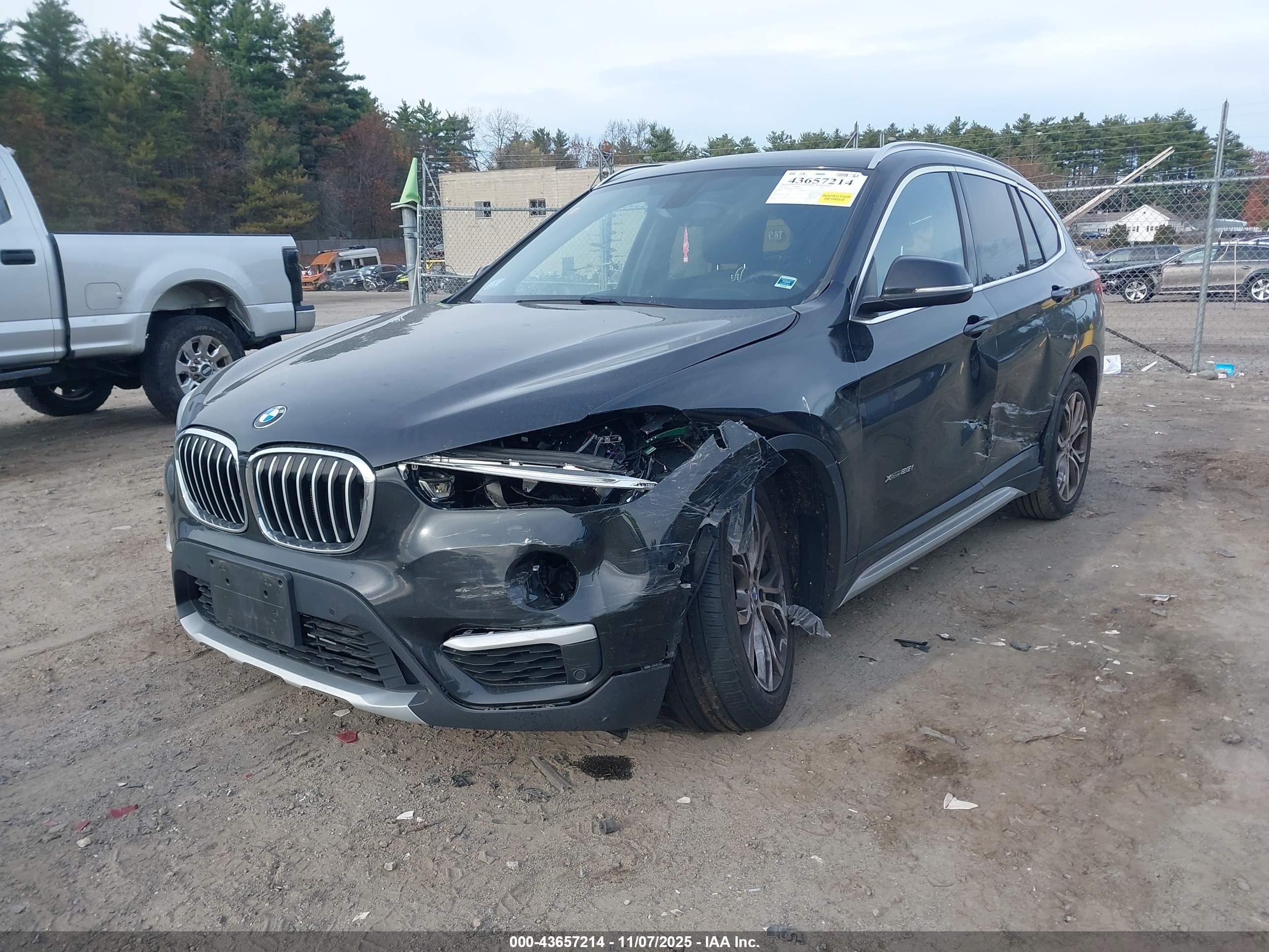 BMW X1 image 6