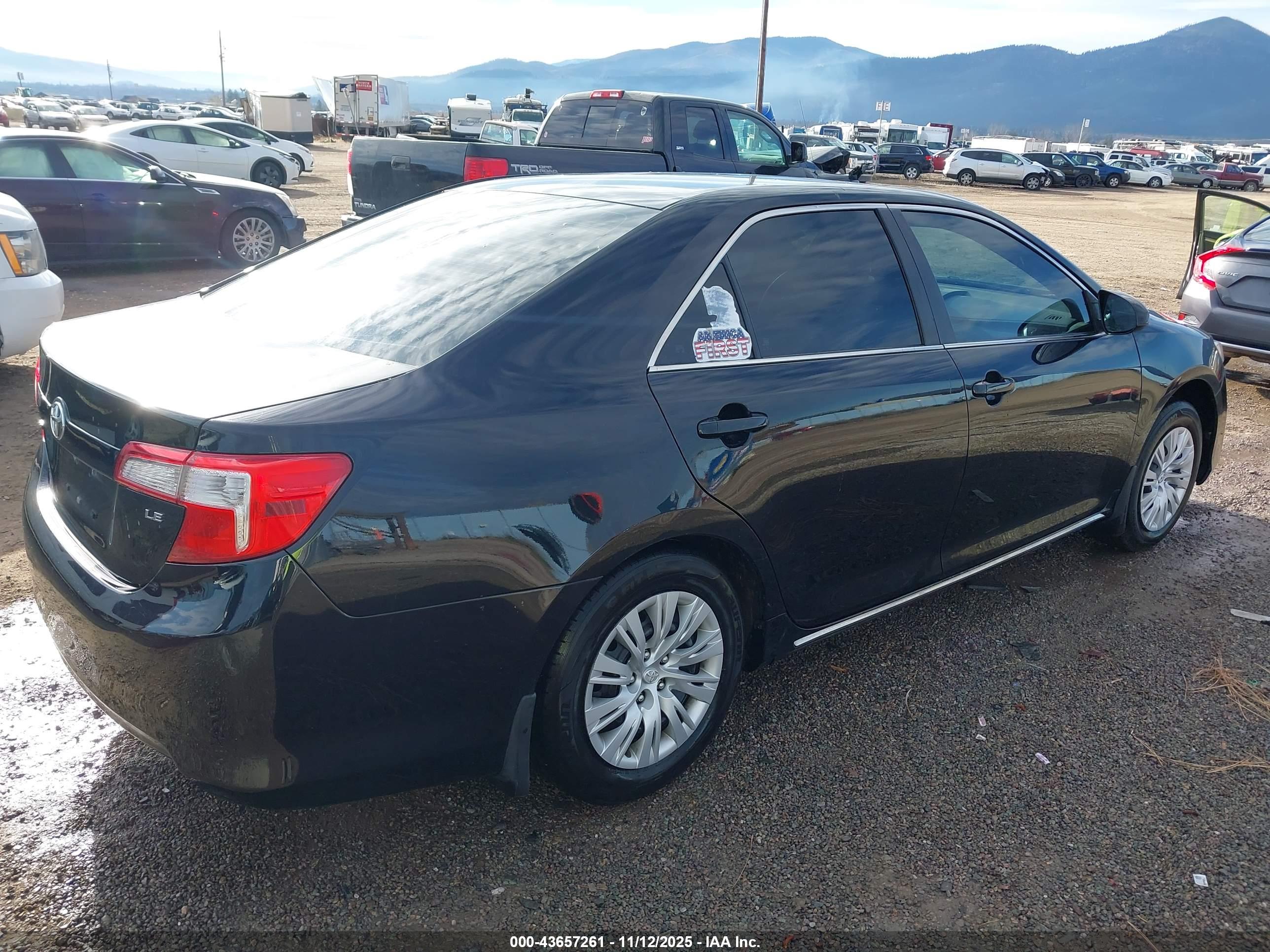 TOYOTA CAMRY image 4