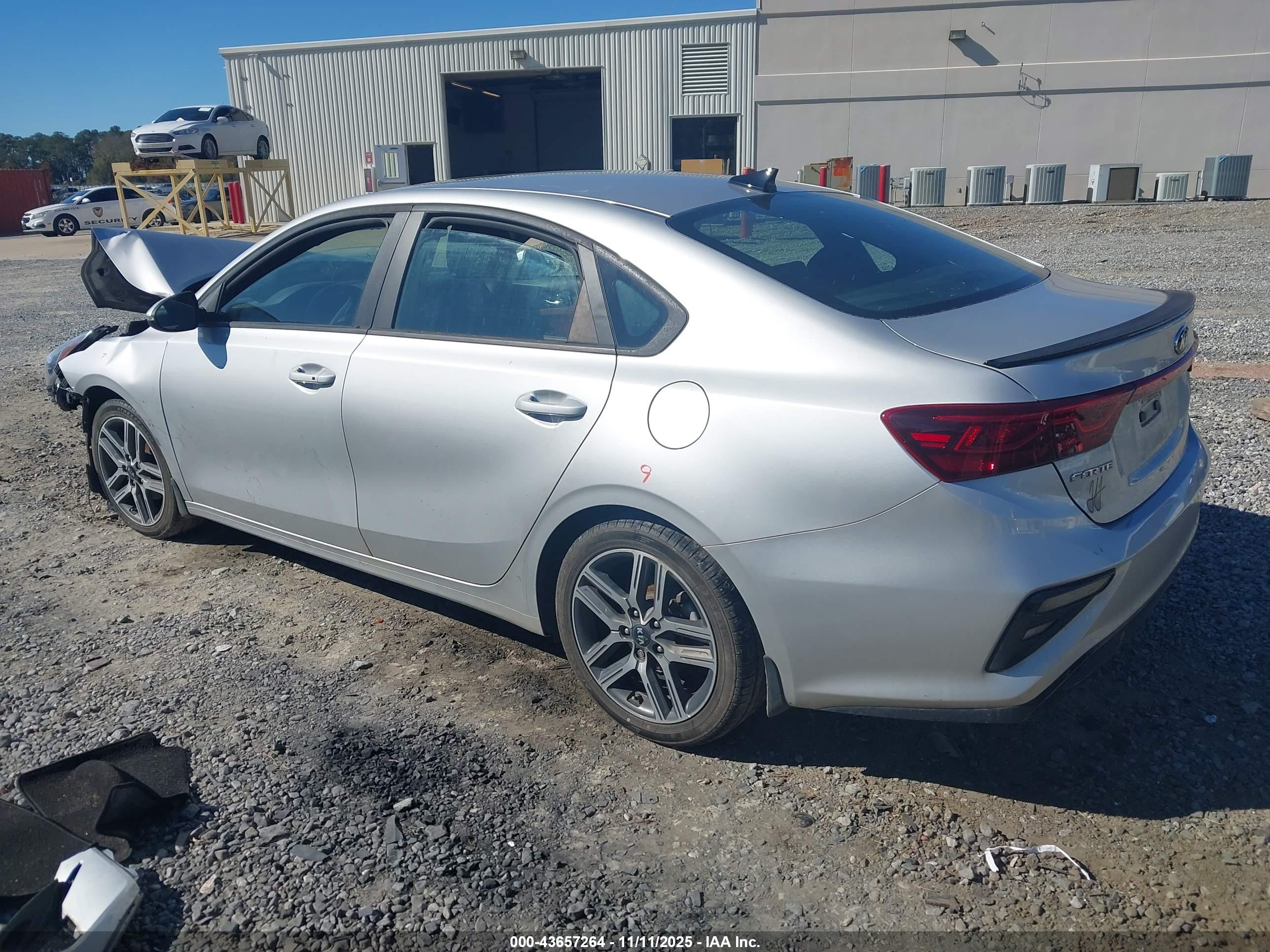 KIA FORTE image 3