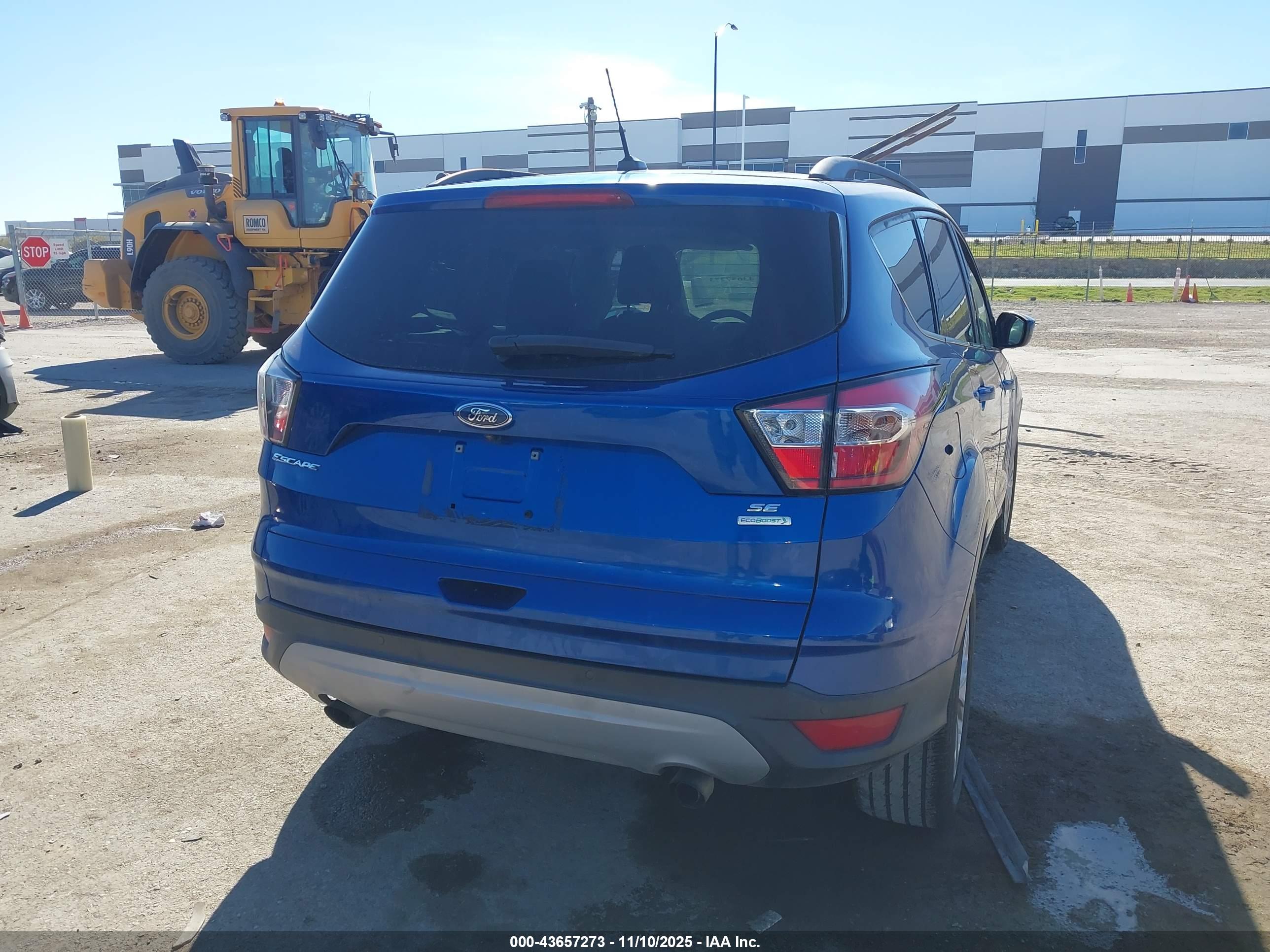 FORD ESCAPE image 4