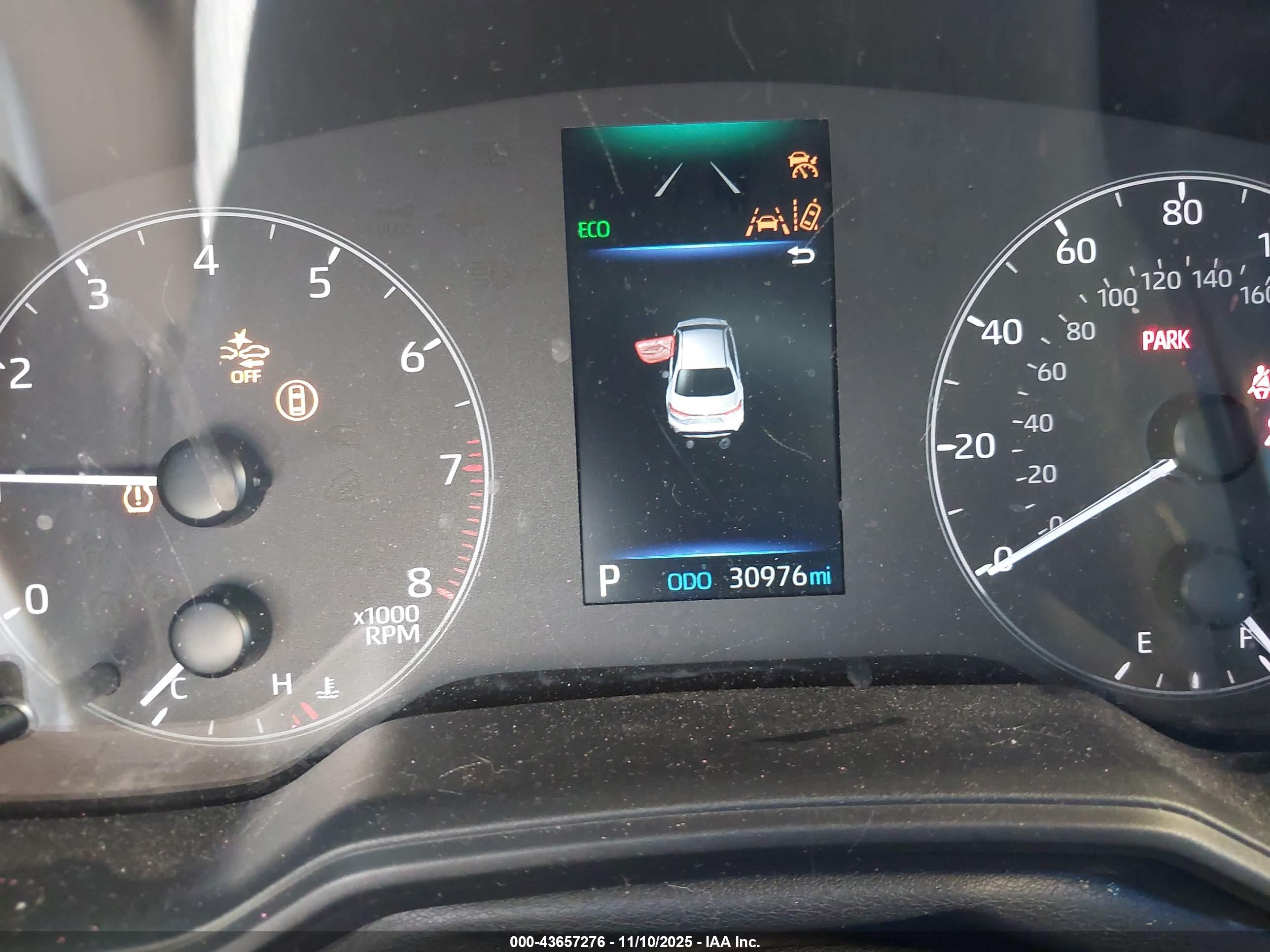 TOYOTA COROLLA image 7