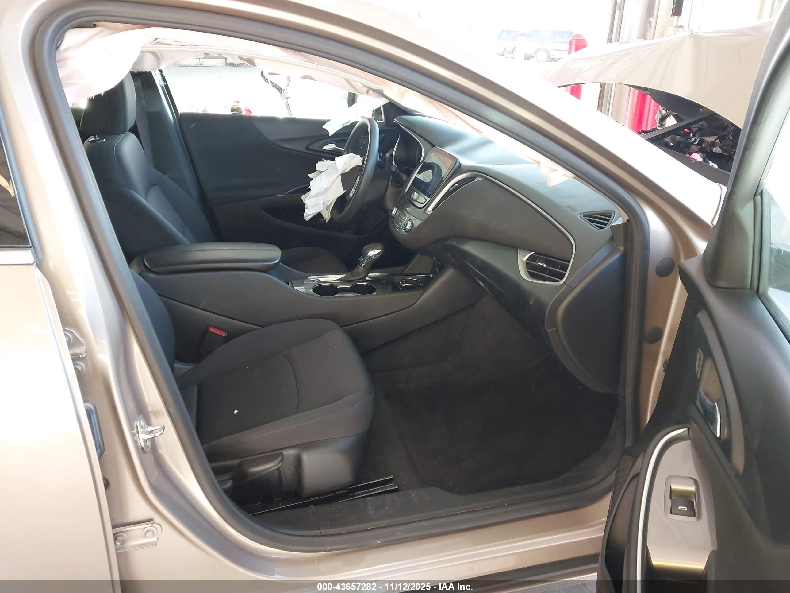 CHEVROLET MALIBU image 5
