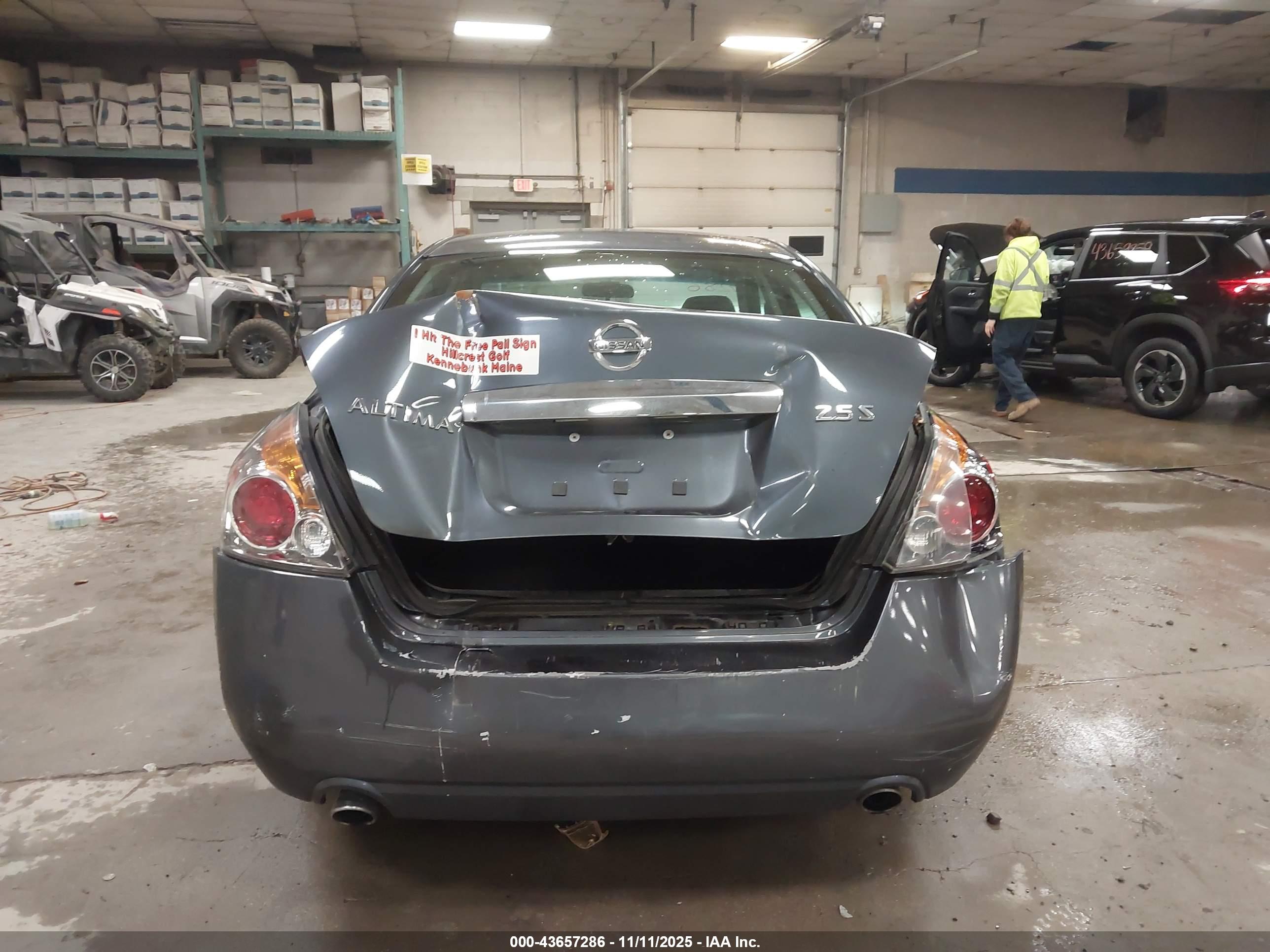 NISSAN ALTIMA image 6
