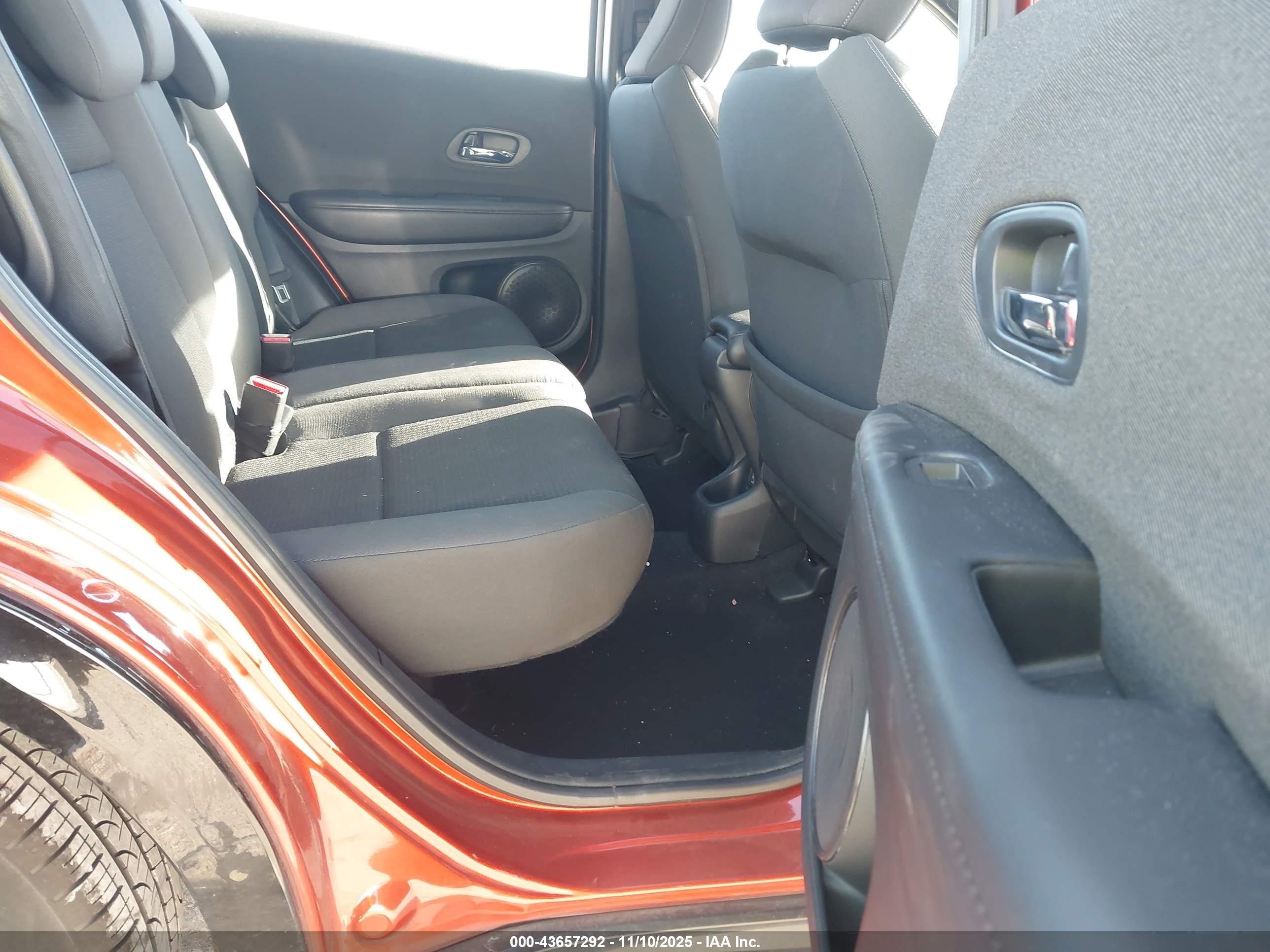 HONDA HR-V image 8