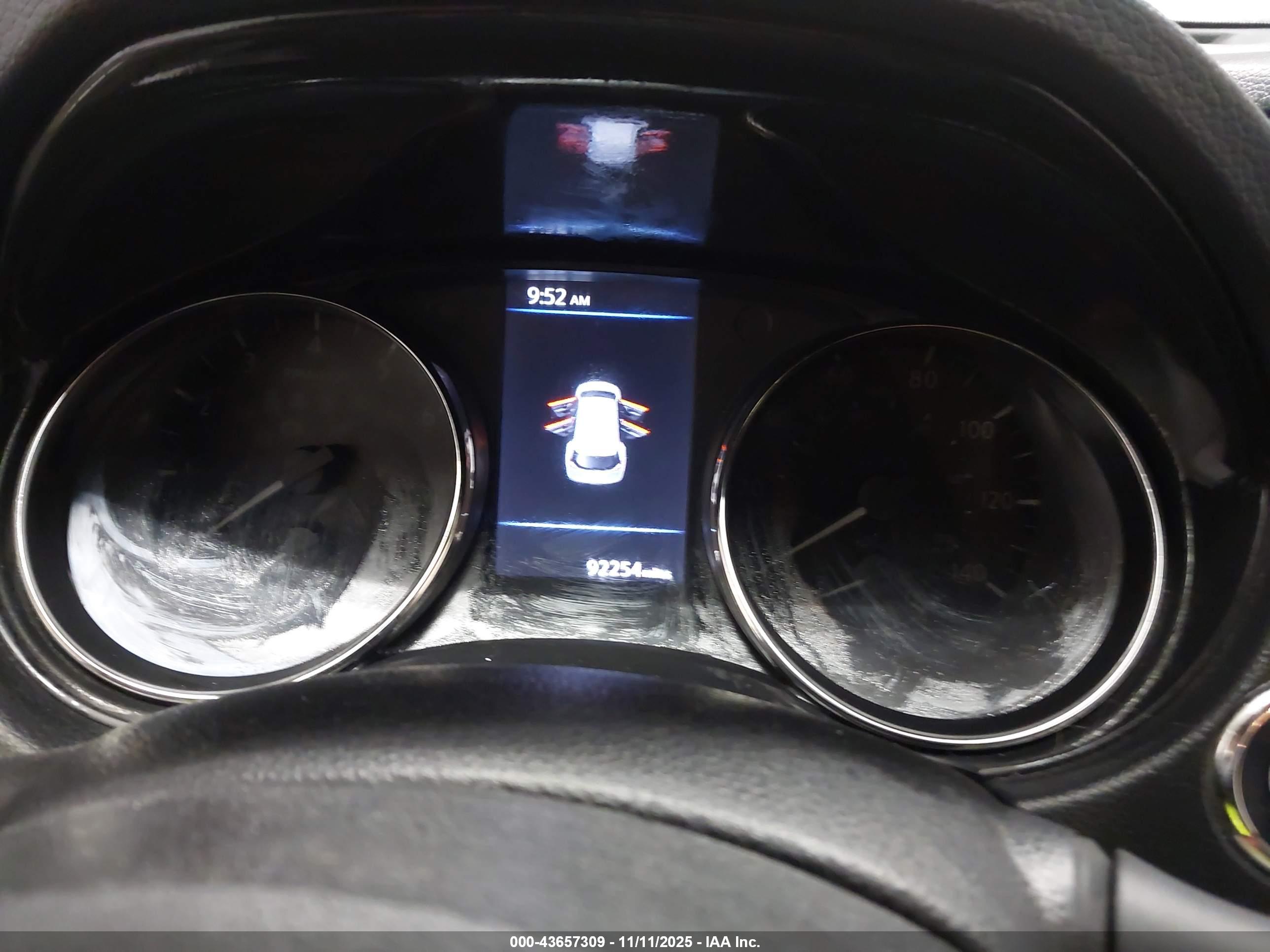 NISSAN ROGUE image 7