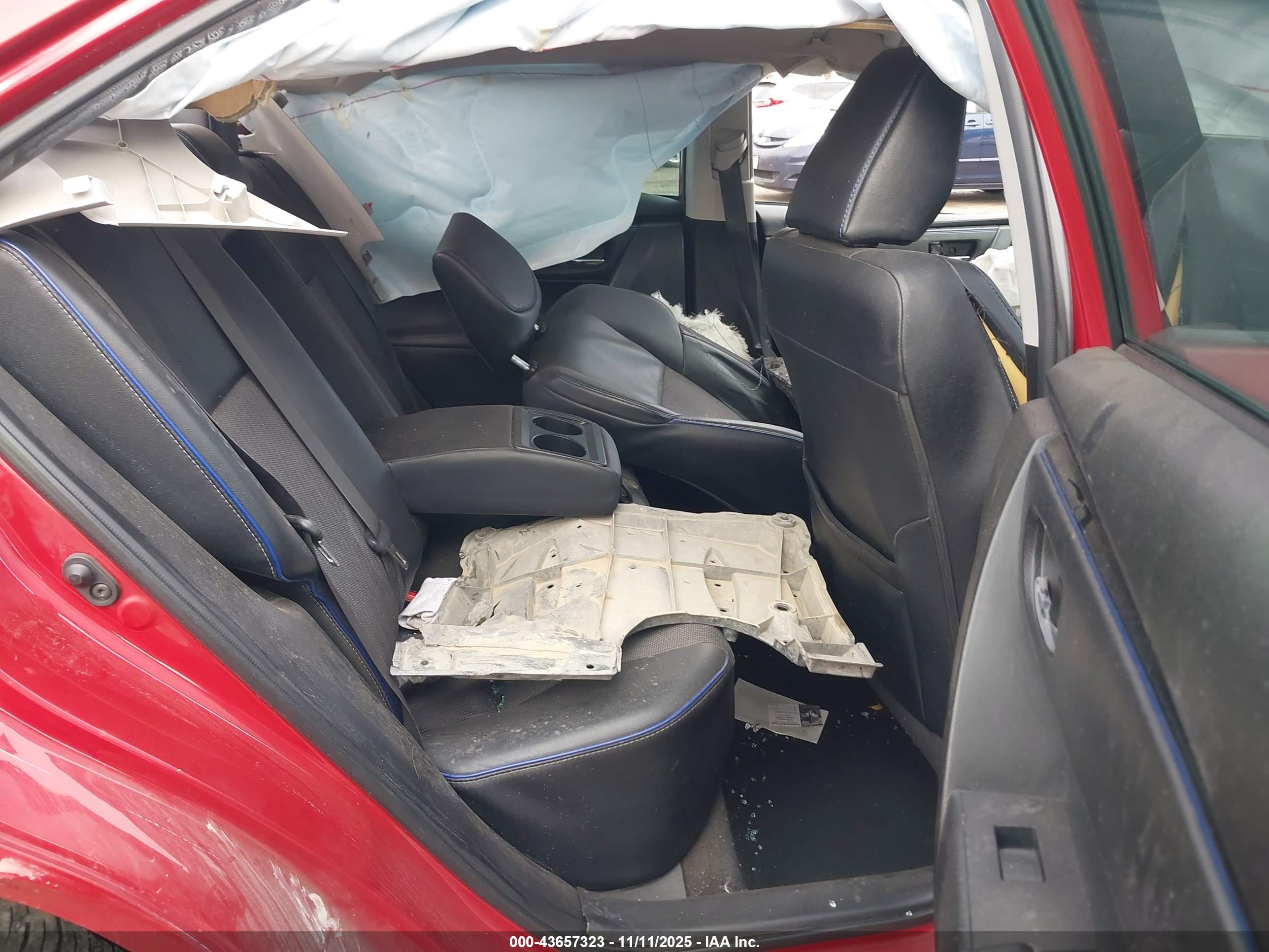 TOYOTA COROLLA image 8