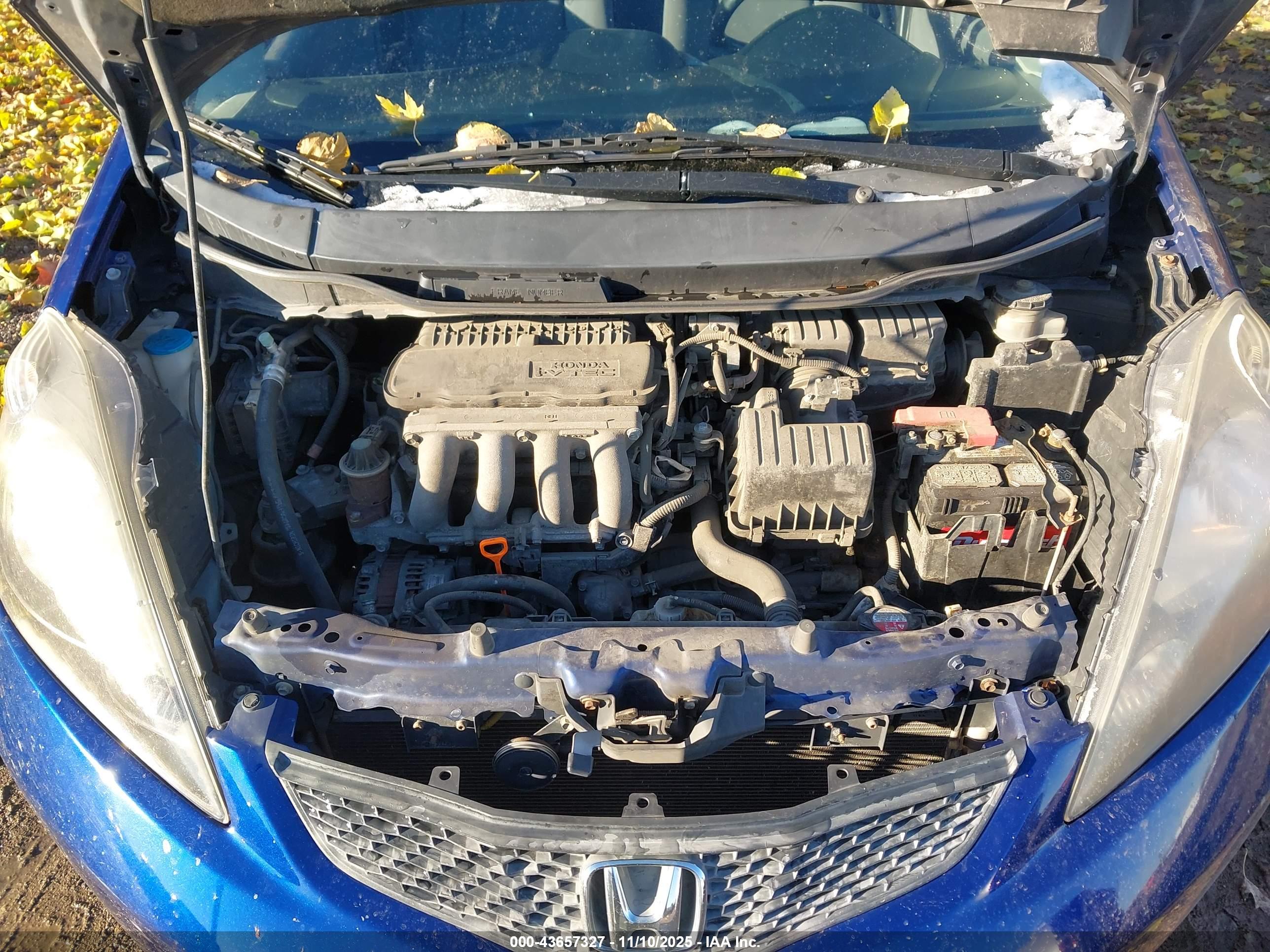 HONDA FIT image 10