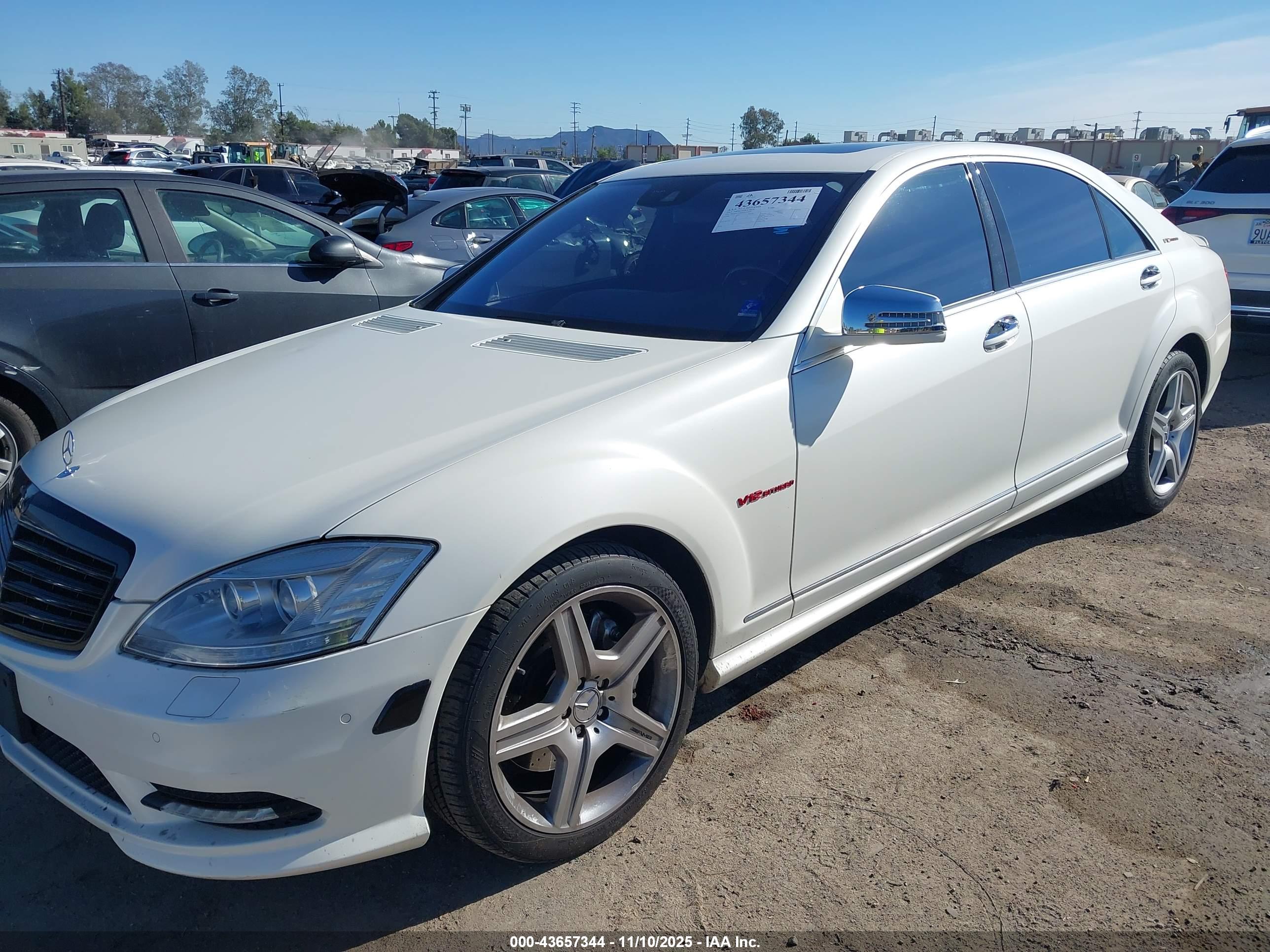 MERCEDES-BENZ S image 2