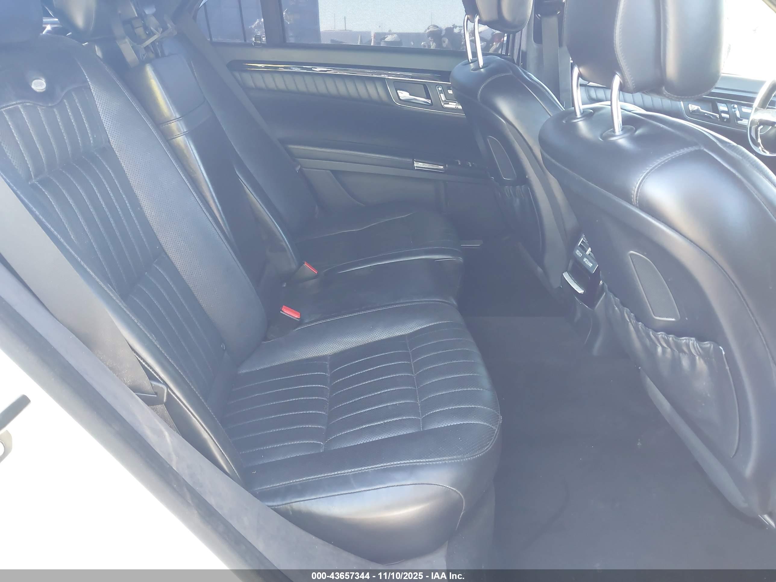 MERCEDES-BENZ S image 8