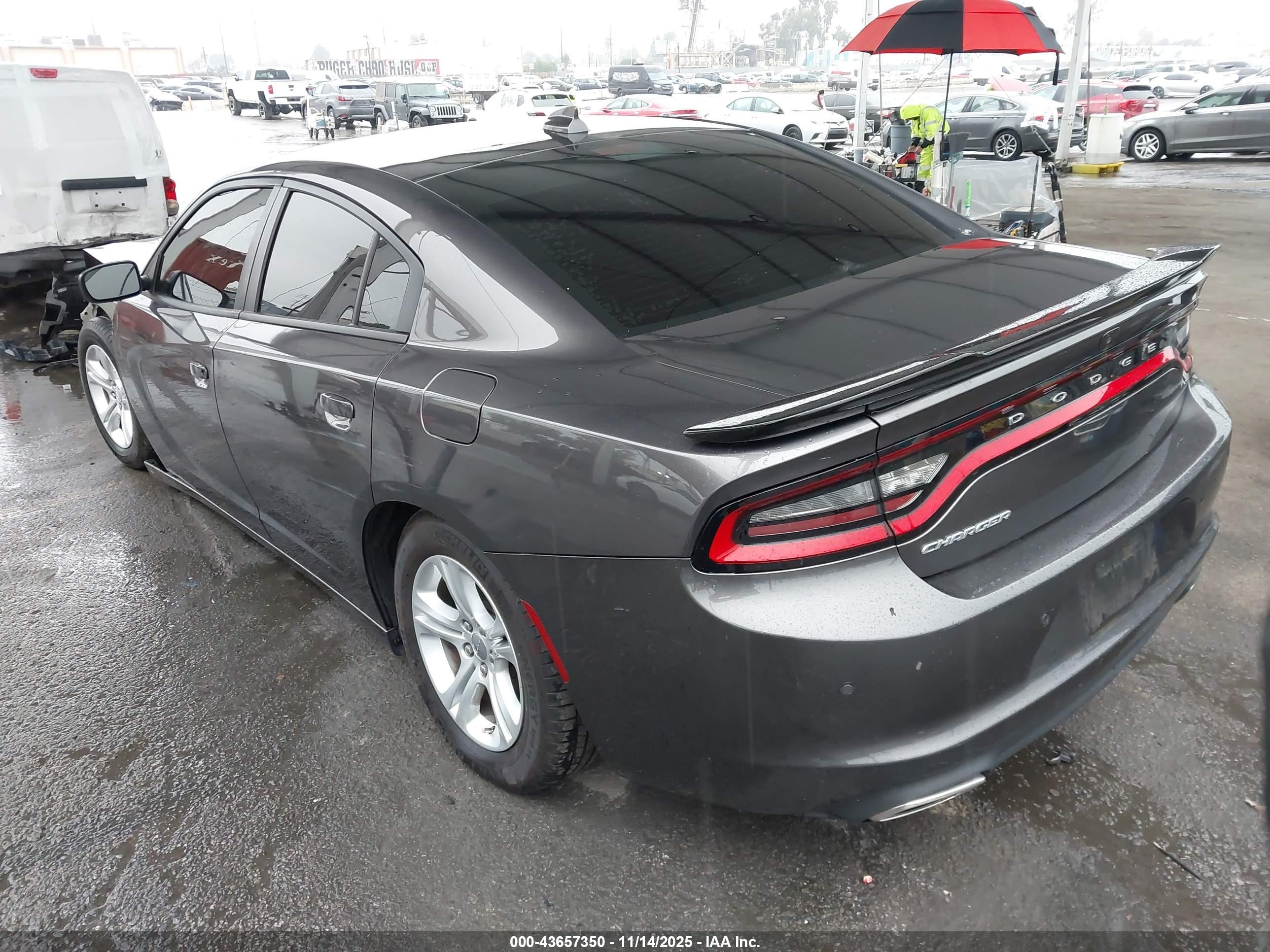 DODGE CHARGER image 3