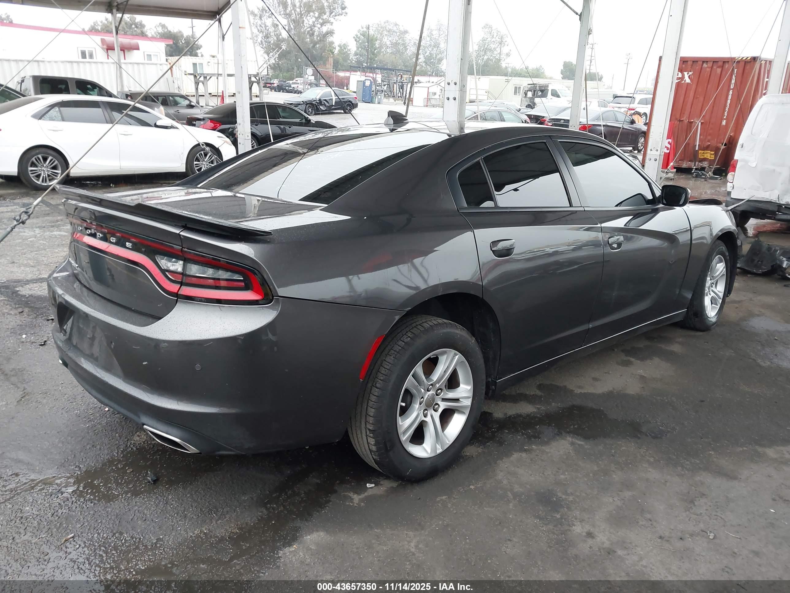 DODGE CHARGER image 4