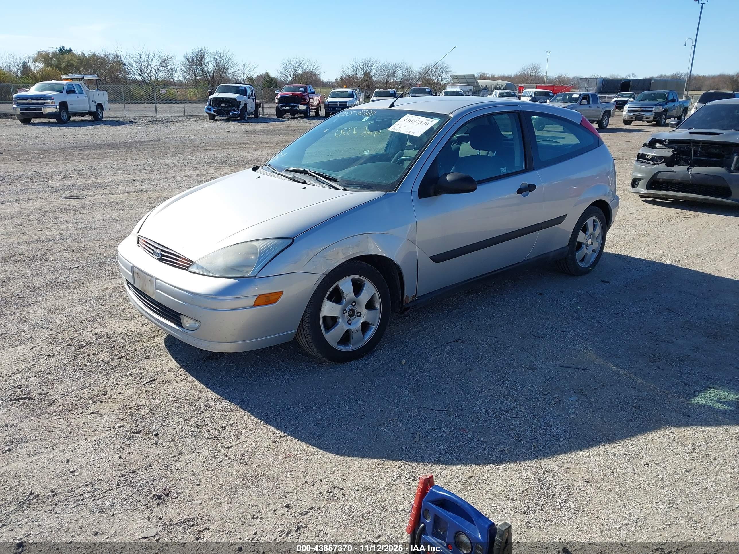 FORD FOCUS image 2