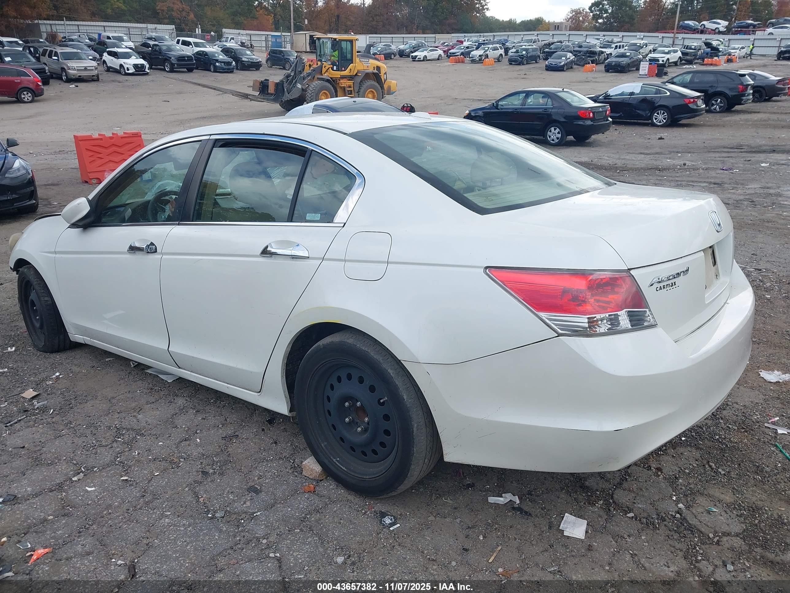 HONDA ACCORD image 3