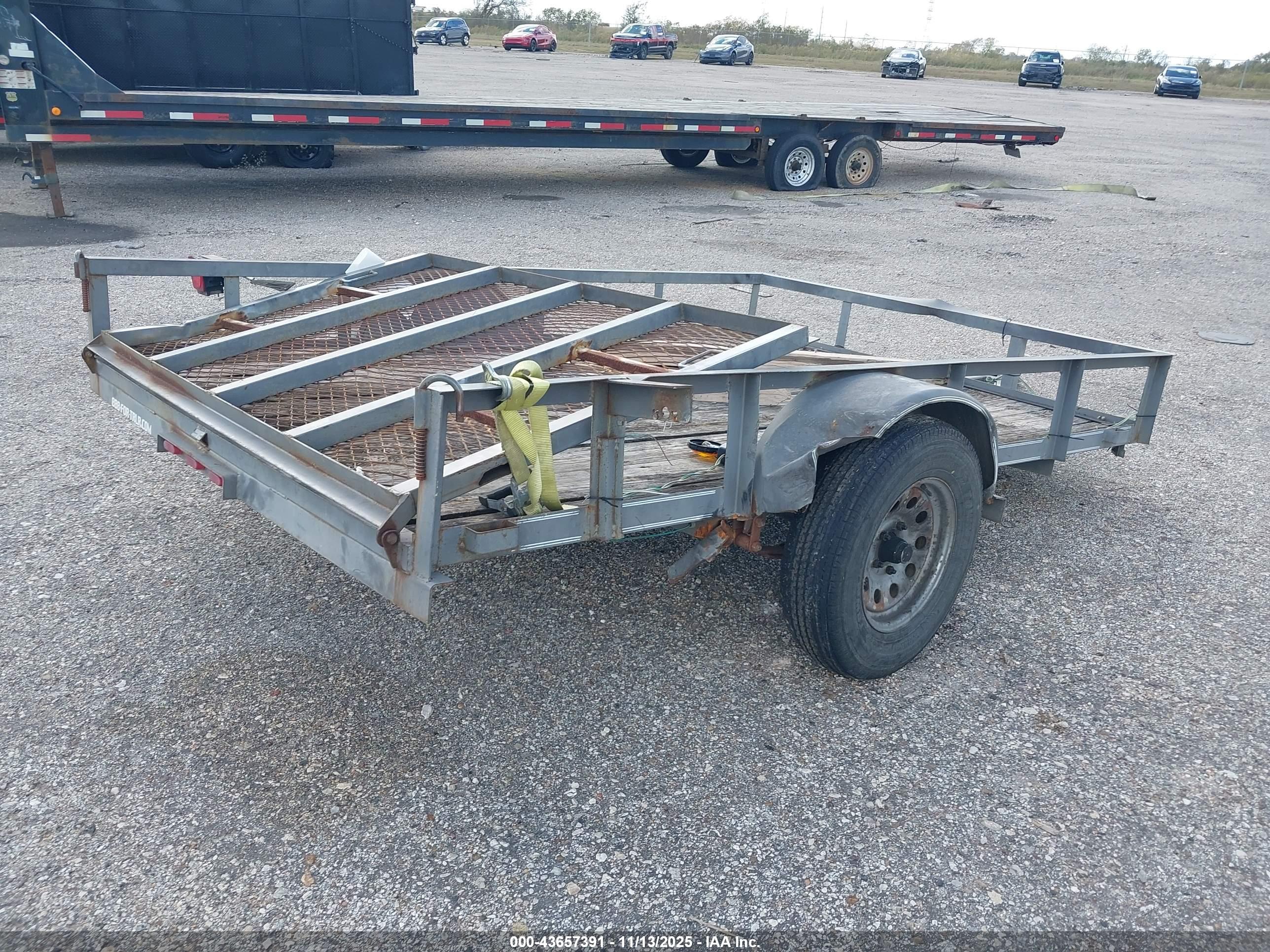 OTHER OTHER image 4