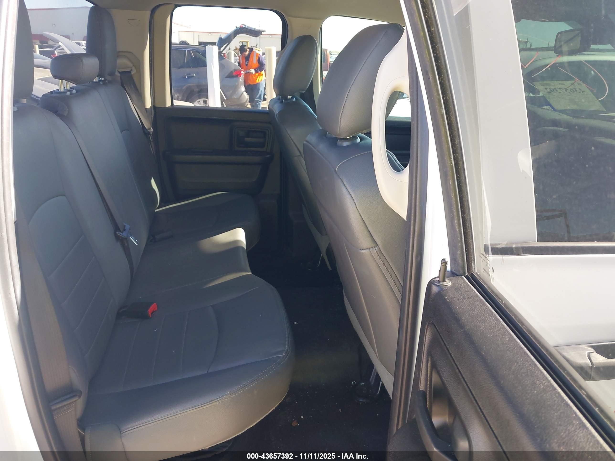 RAM 1500 image 8