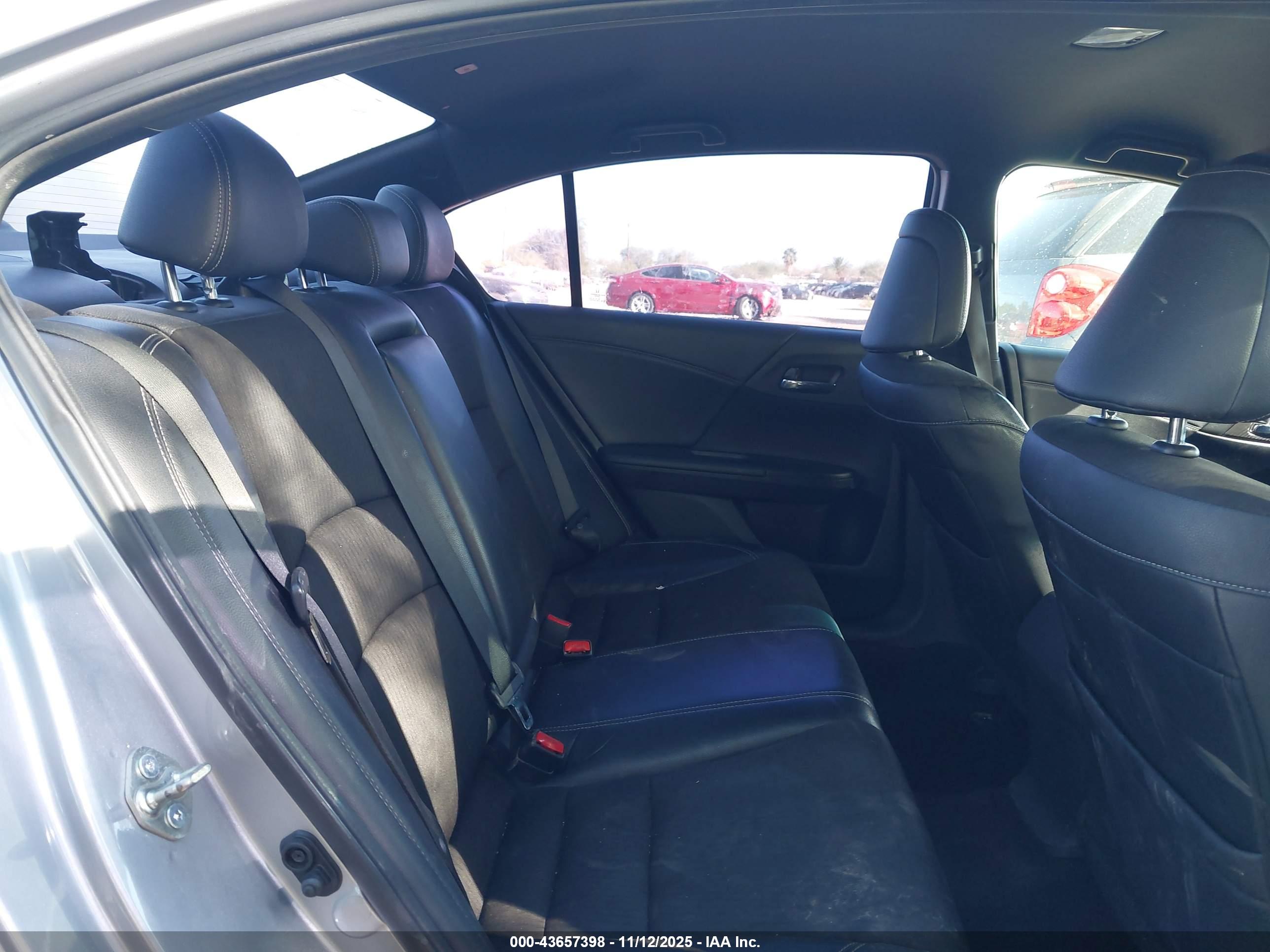 HONDA ACCORD image 8